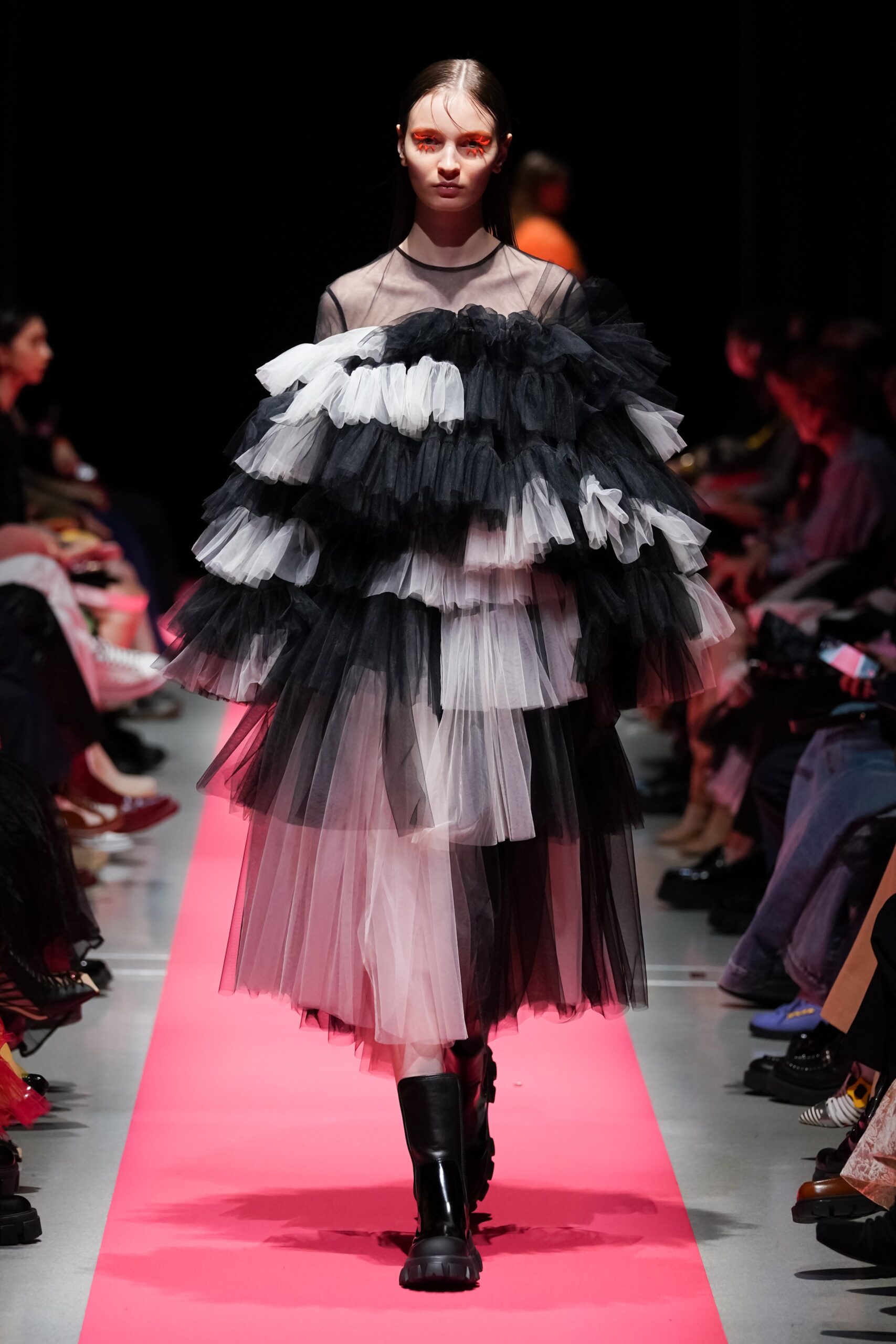 Viviano Tokyo F/W 23 Look 16