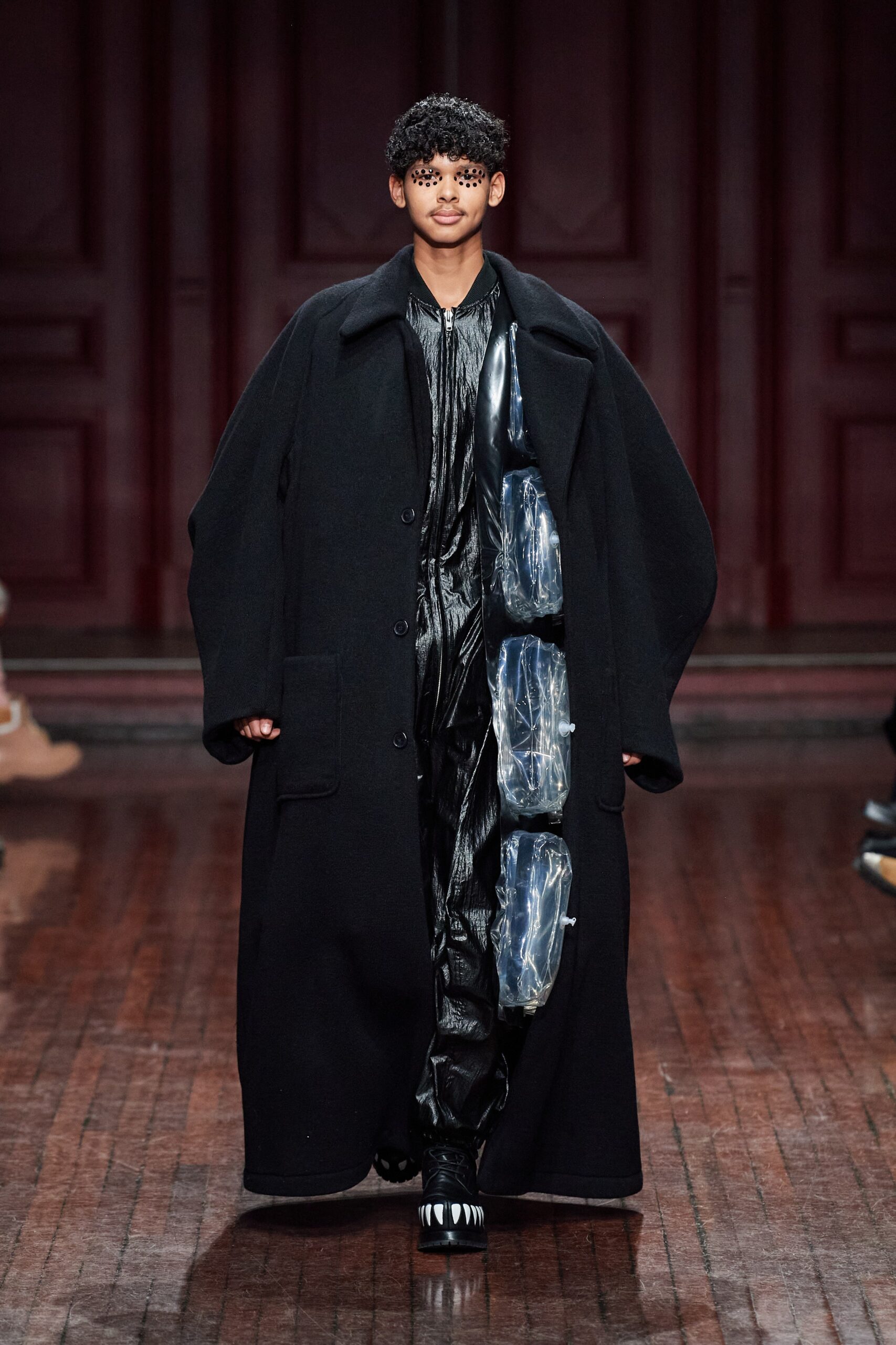 Walter Van Beirendonck F/W 23 Menswear Look 16