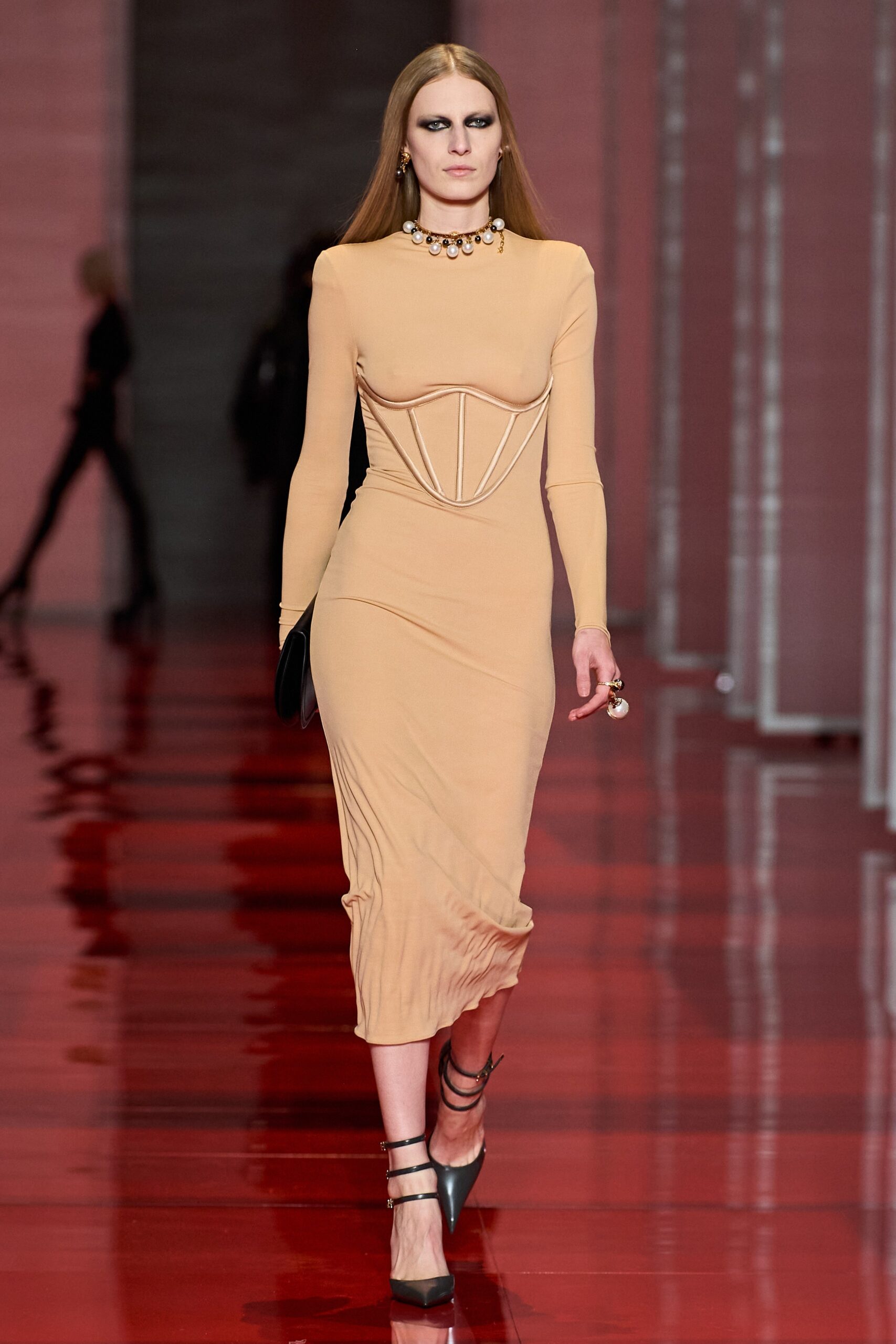 Versace F/W 22 Look 17