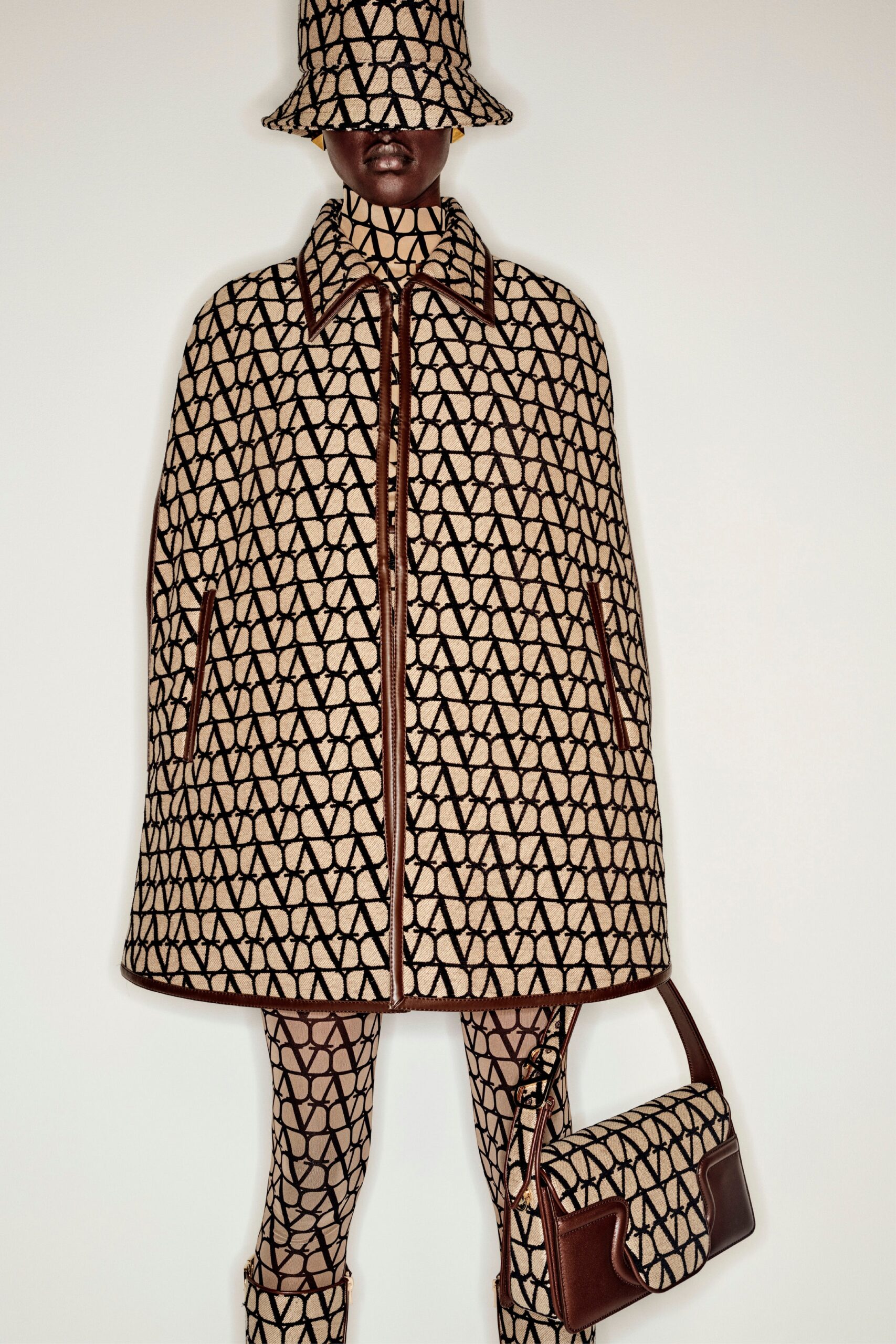 Valentino Resort 23 Look 17