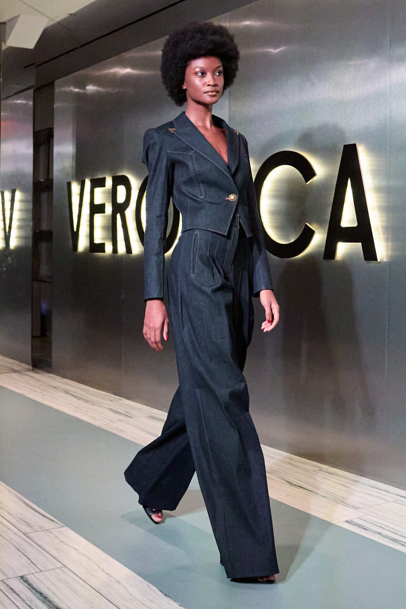 Veronica Beard F/W 23 Look 18