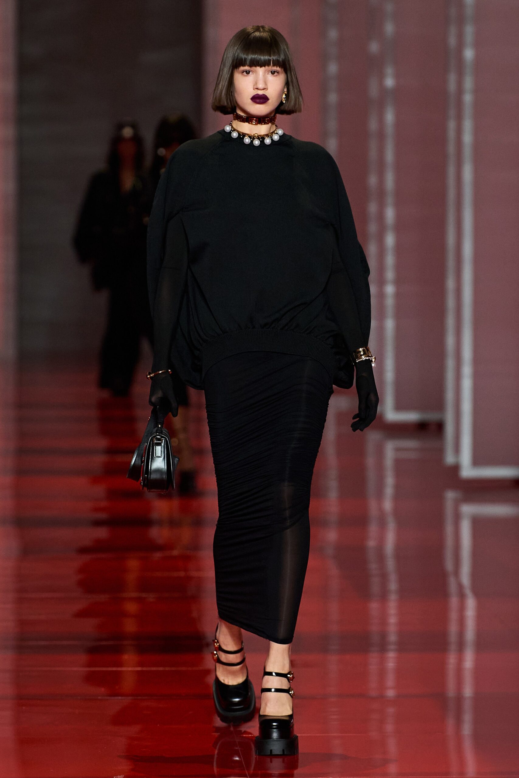 Versace F/W 22 Look 18