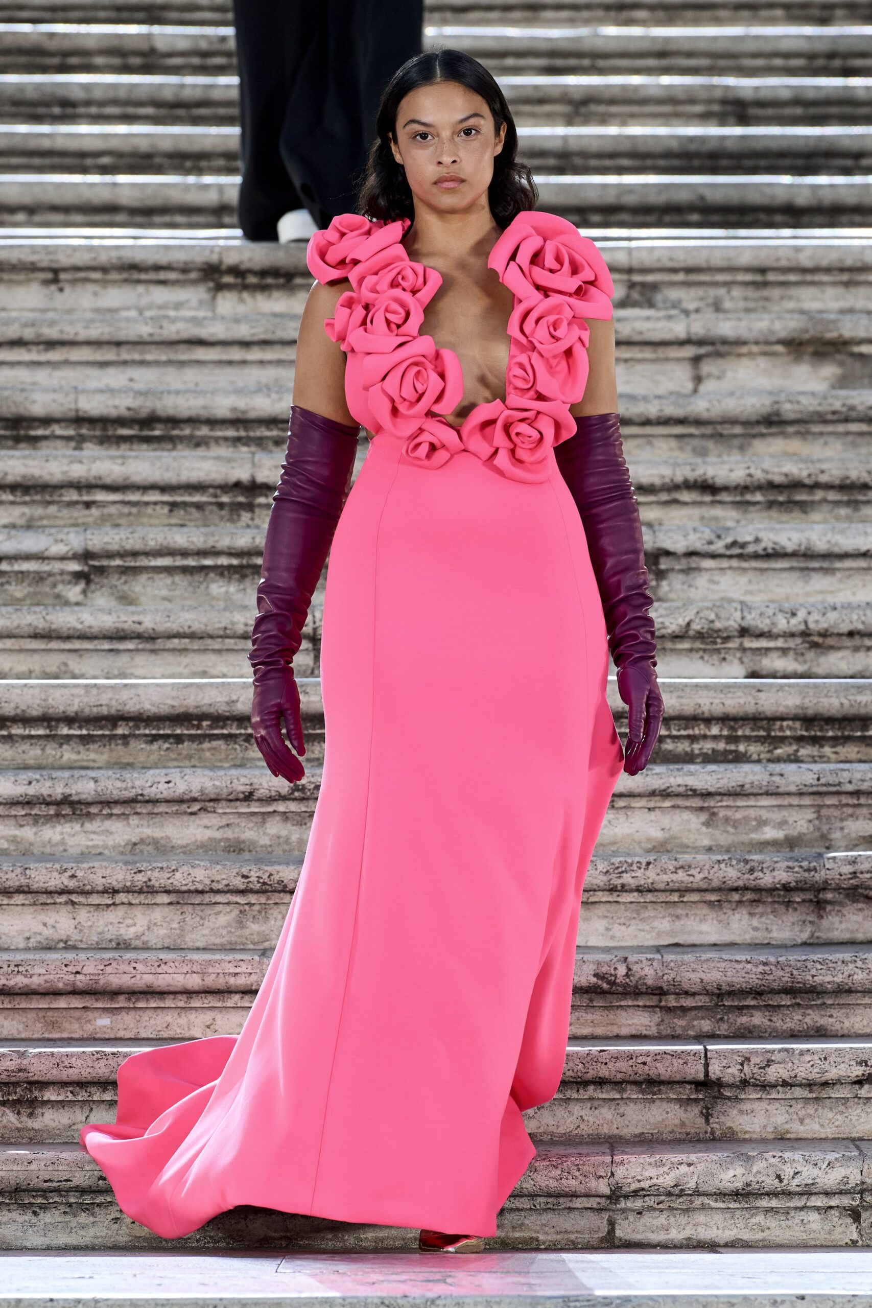 Valentino F/W 22 Couture Look 19
