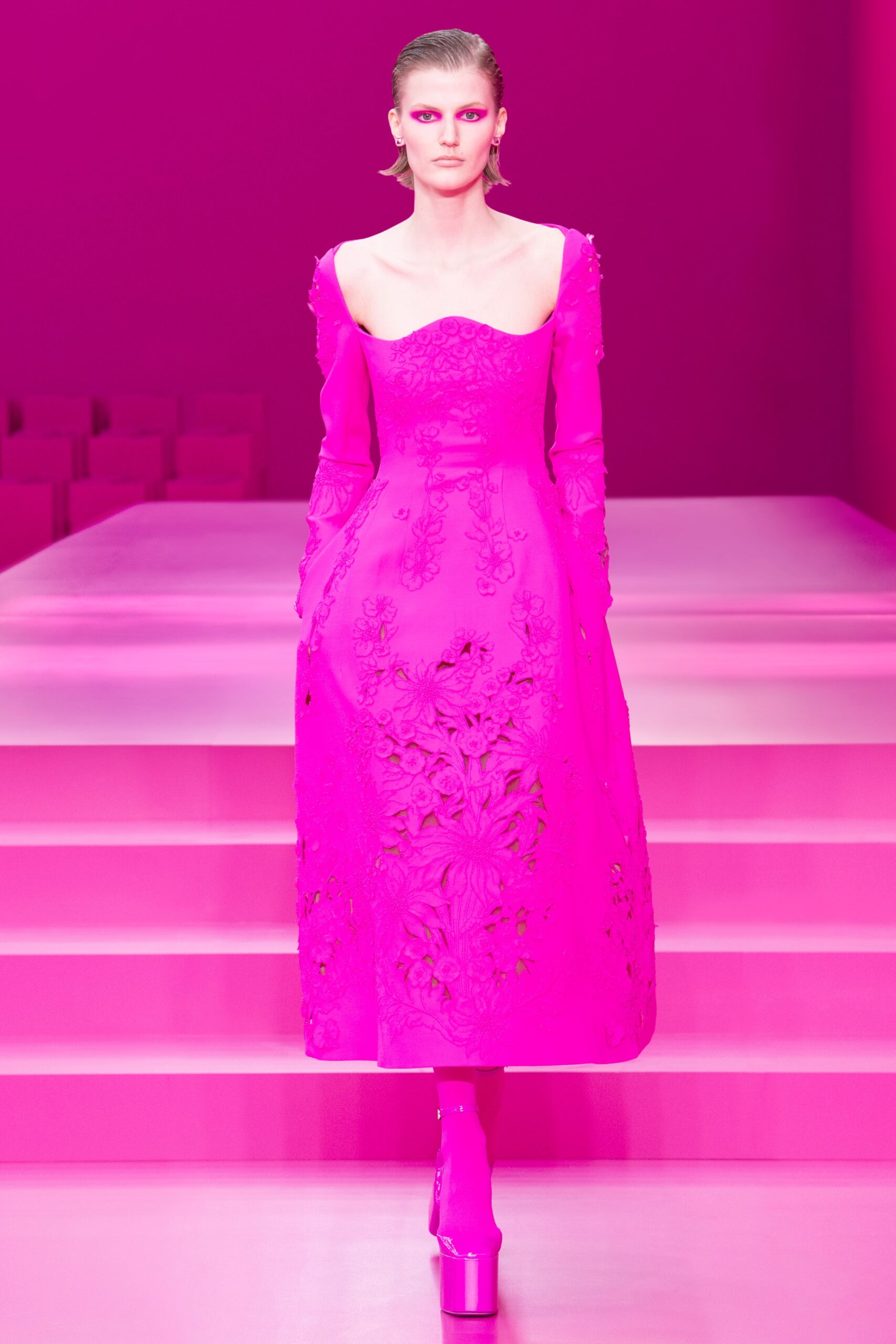 Valentino F/W 22 Look 19