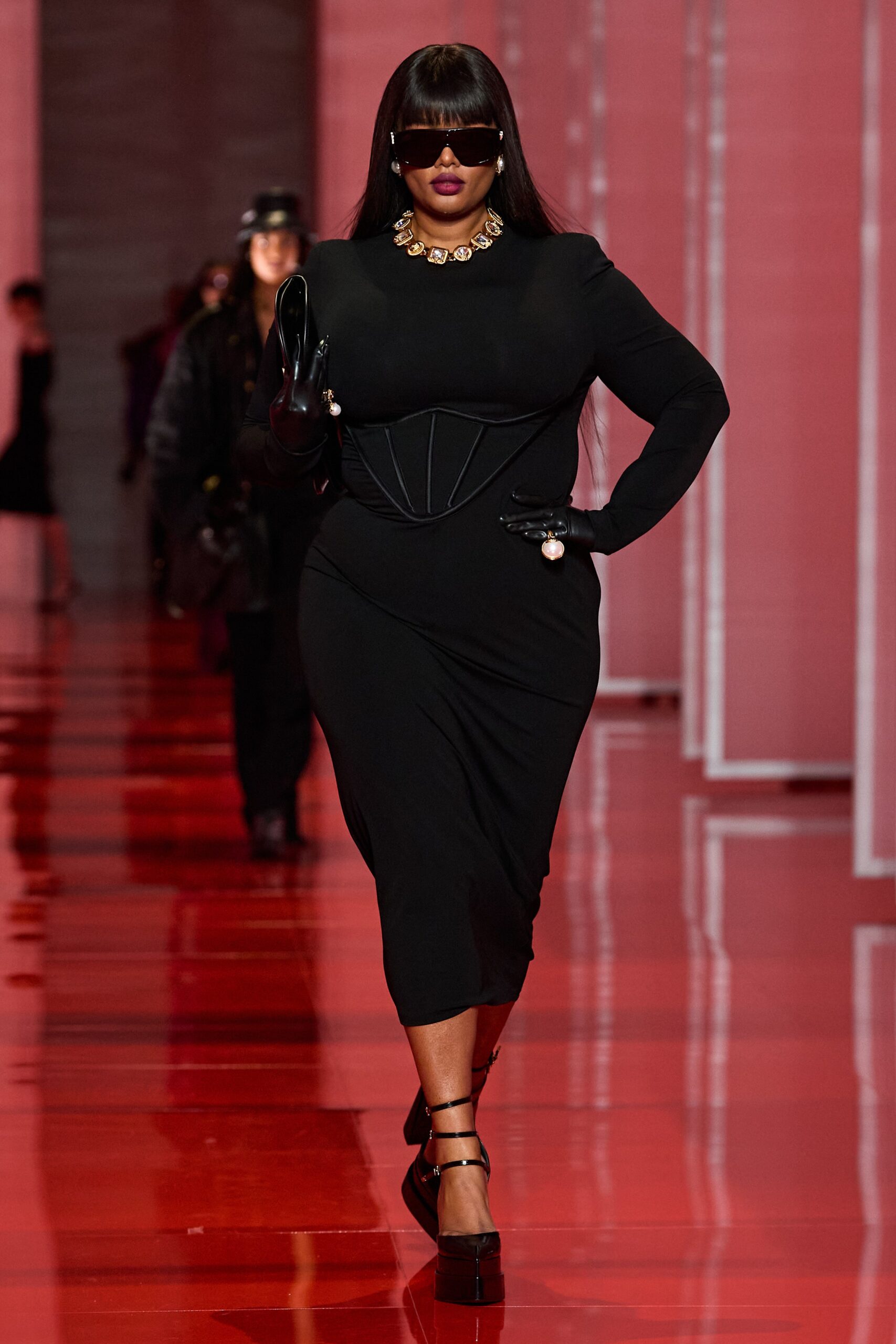 Versace F/W 22 Look 19
