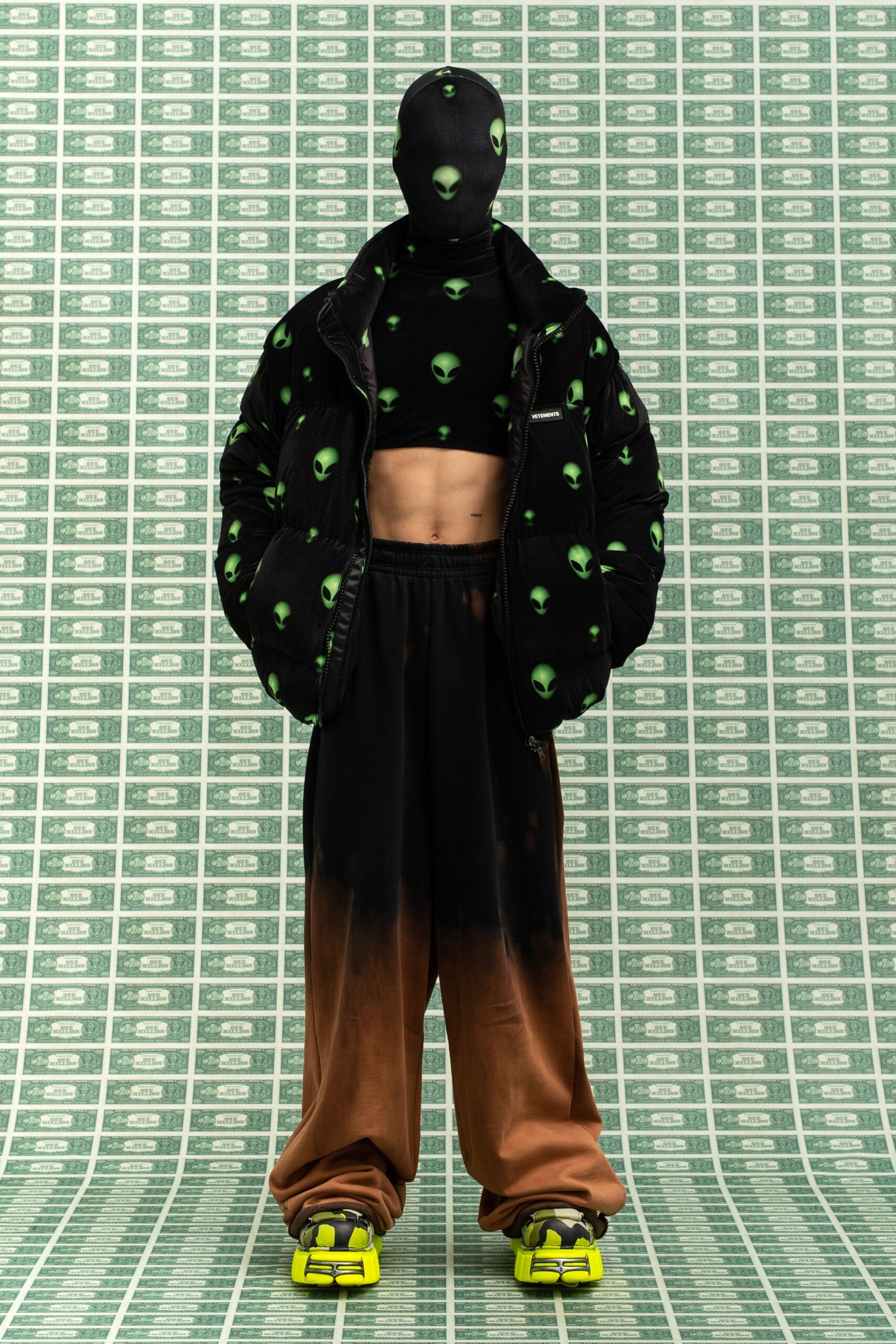 Vetements F/W 22 Look 20