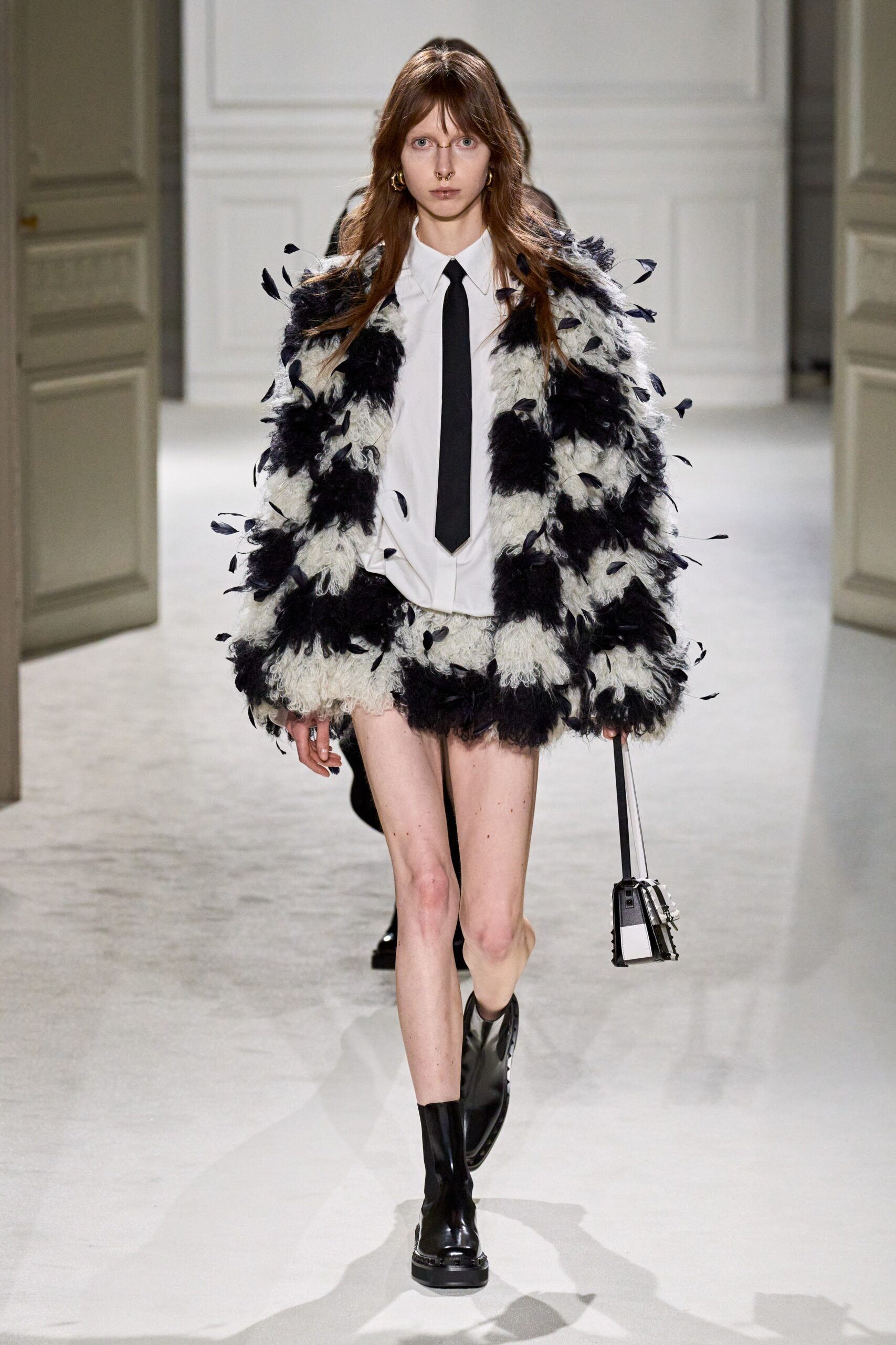 Valentino F/W 23 Look 20