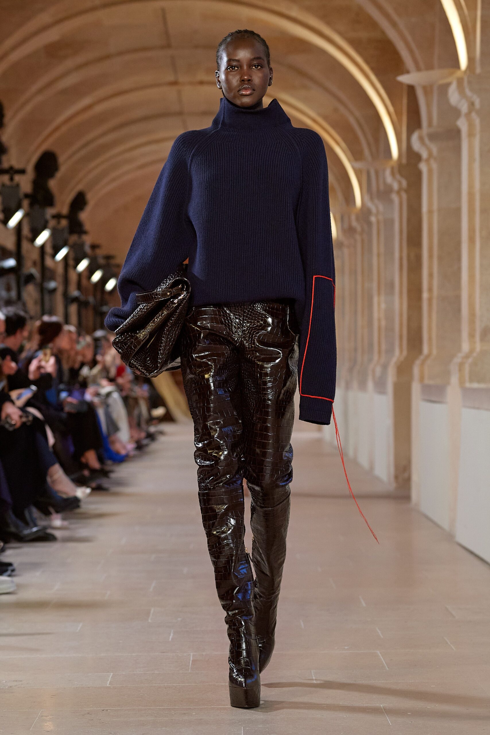 Victoria Beckham F/W 23 Look 20