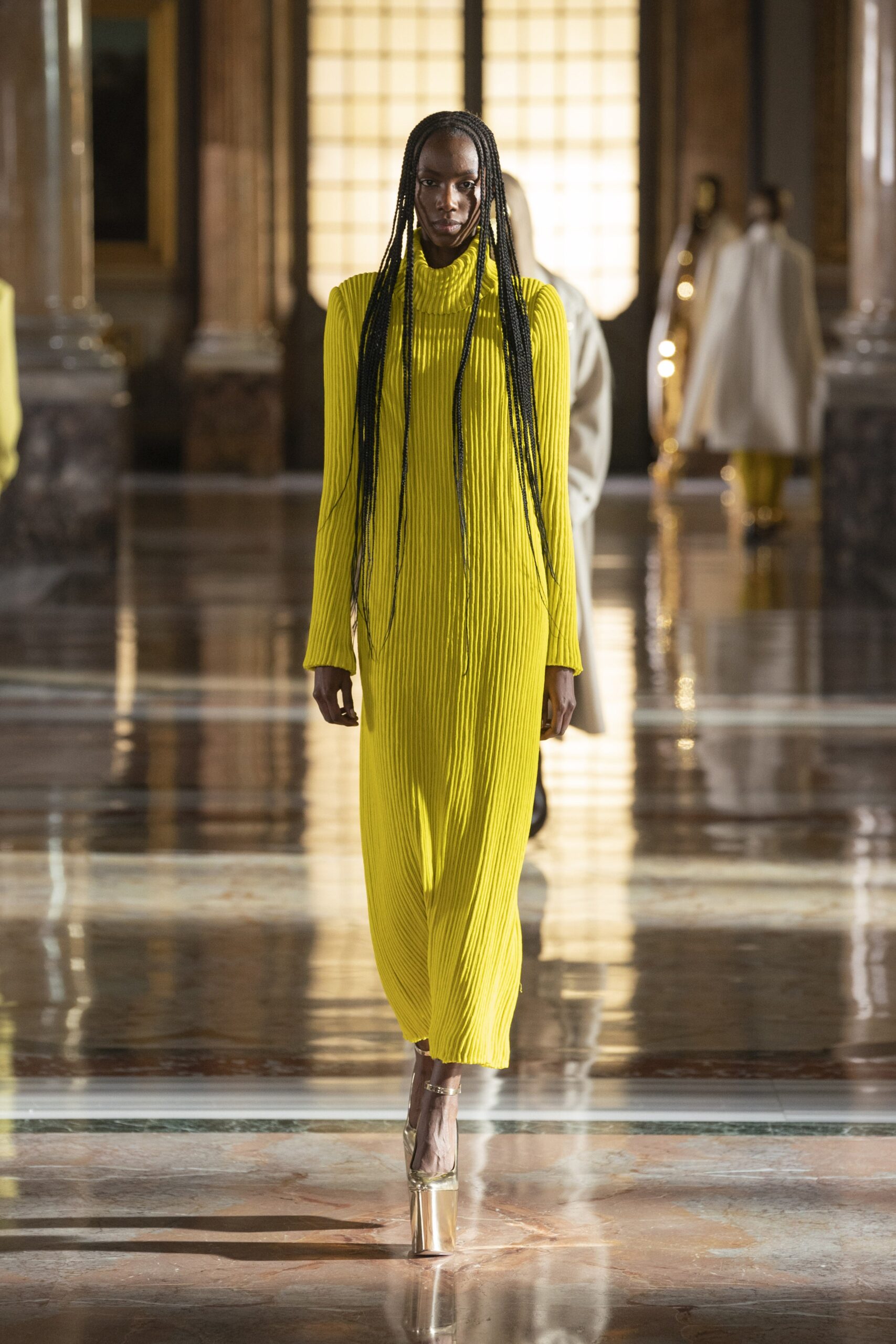Valentino S/S 21 Couture Look 21