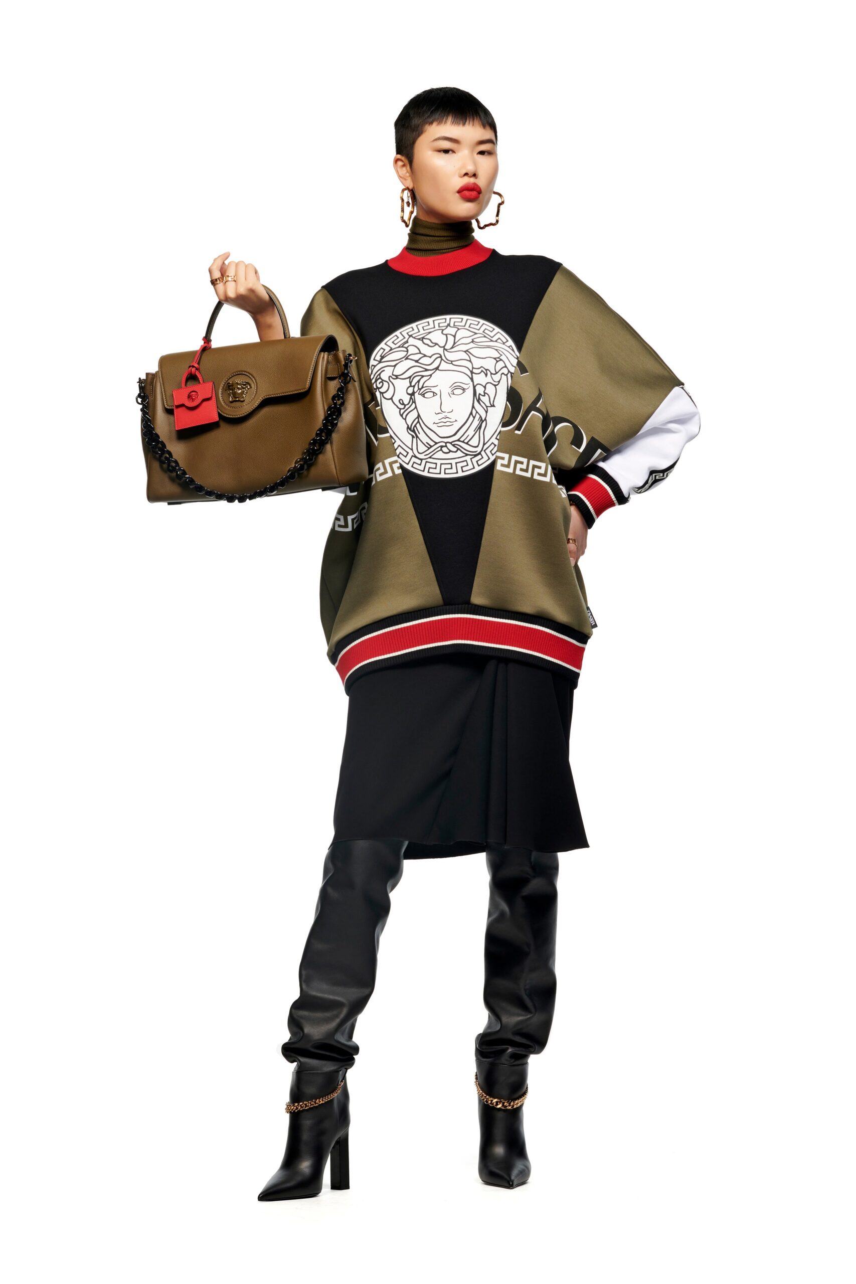 Versace F/W 21 Look 21