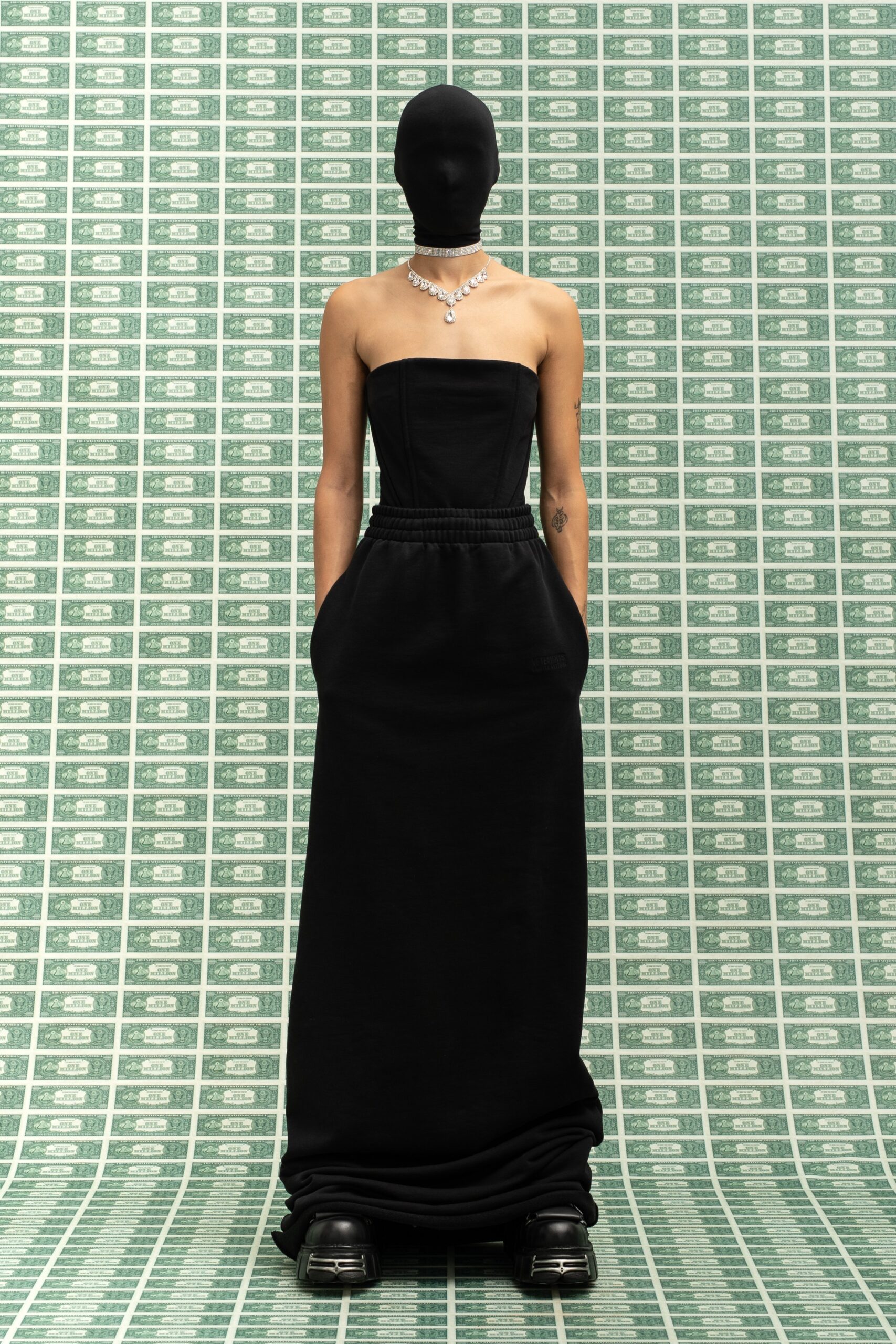 Vetements F/W 22 Look 21