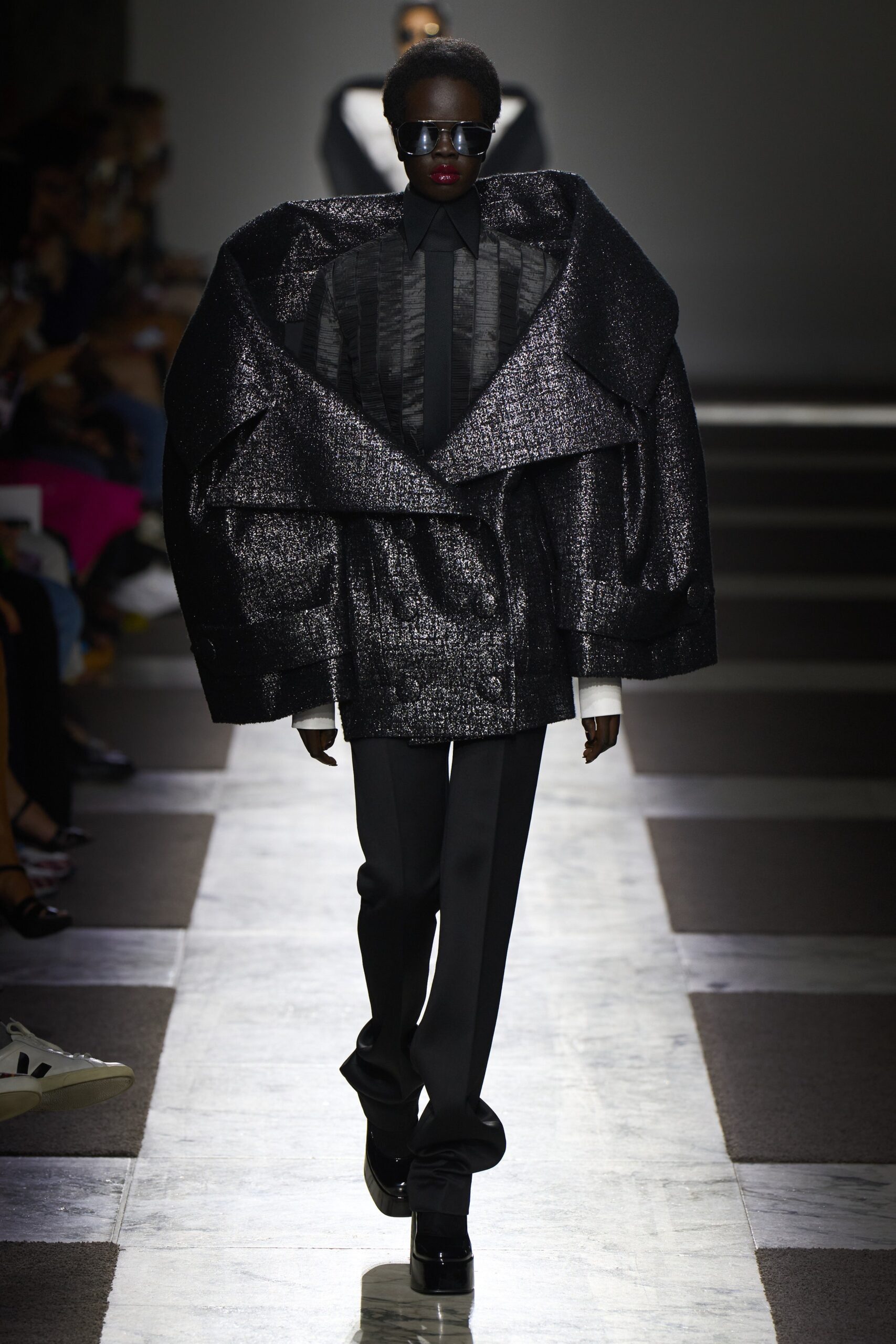 Viktor & Rolf F/W 22 Couture Look 21
