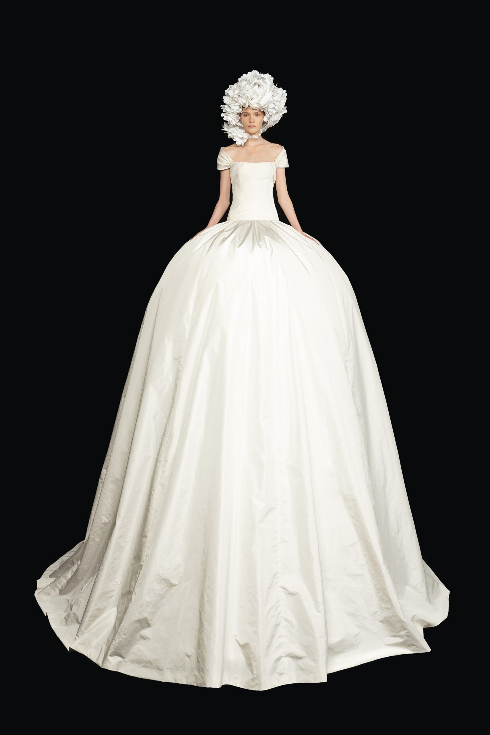 Valentino F/W 20 Couture Look 10