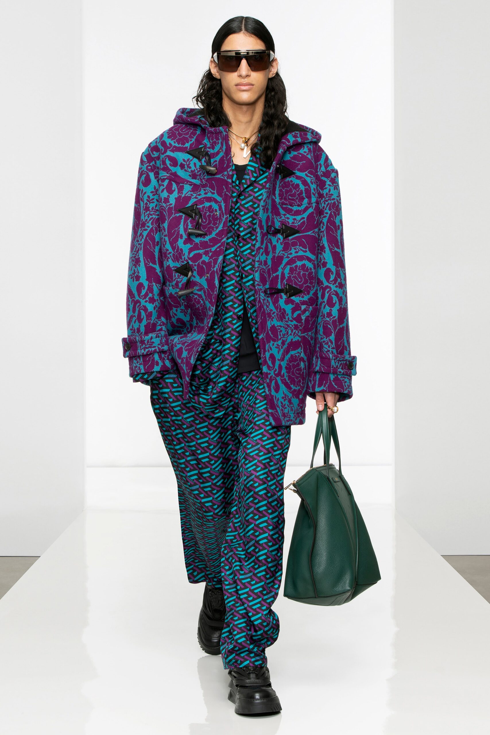 Versace F/W 22 Menswear Look 22