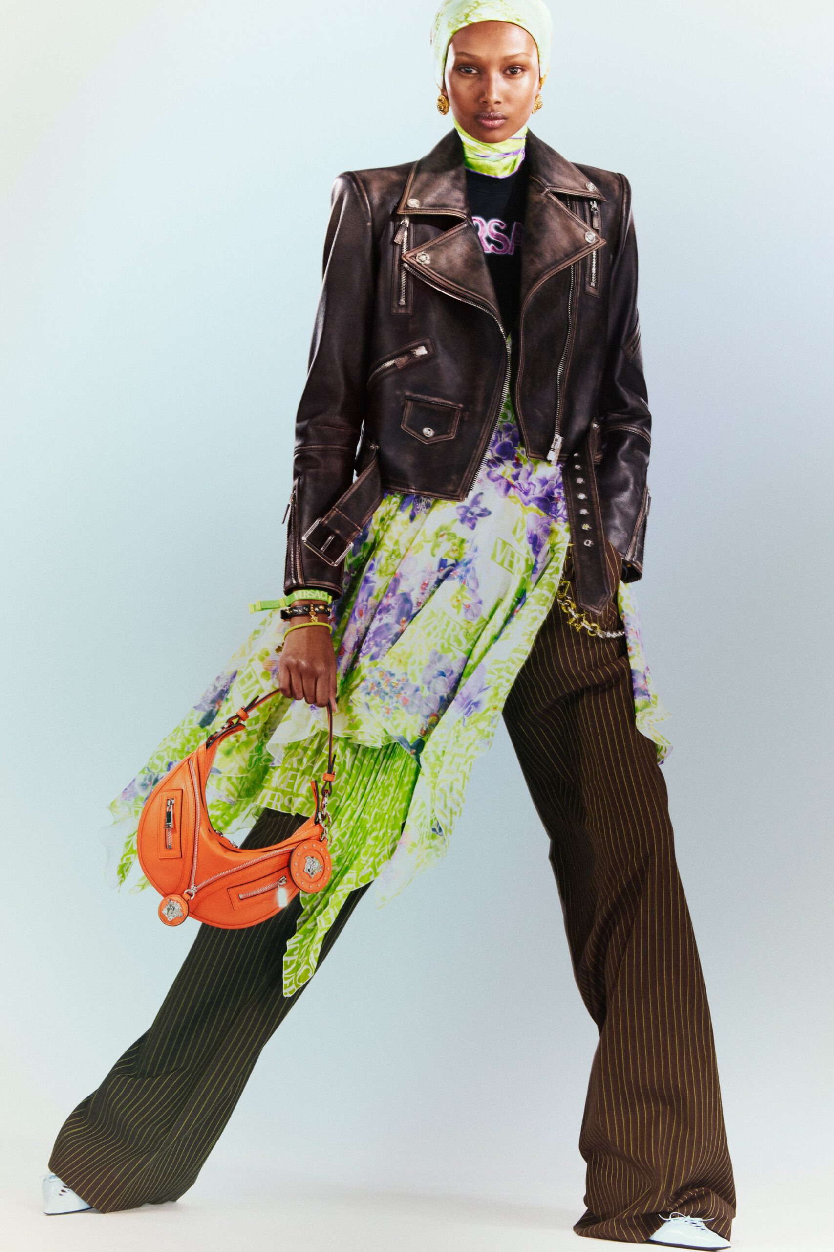 Versace Resort 23 Look 22