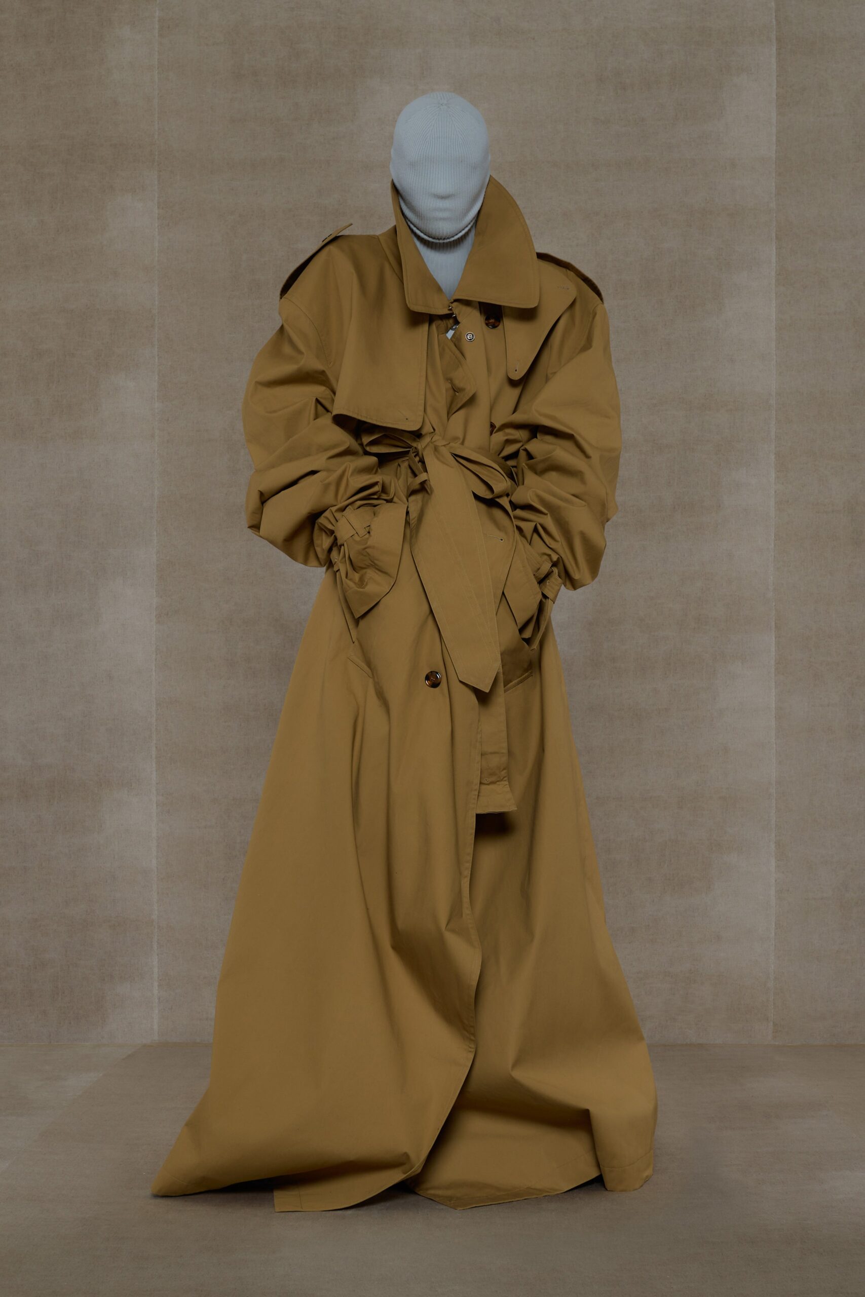 Vetements S/S 24 Menswear Look 42