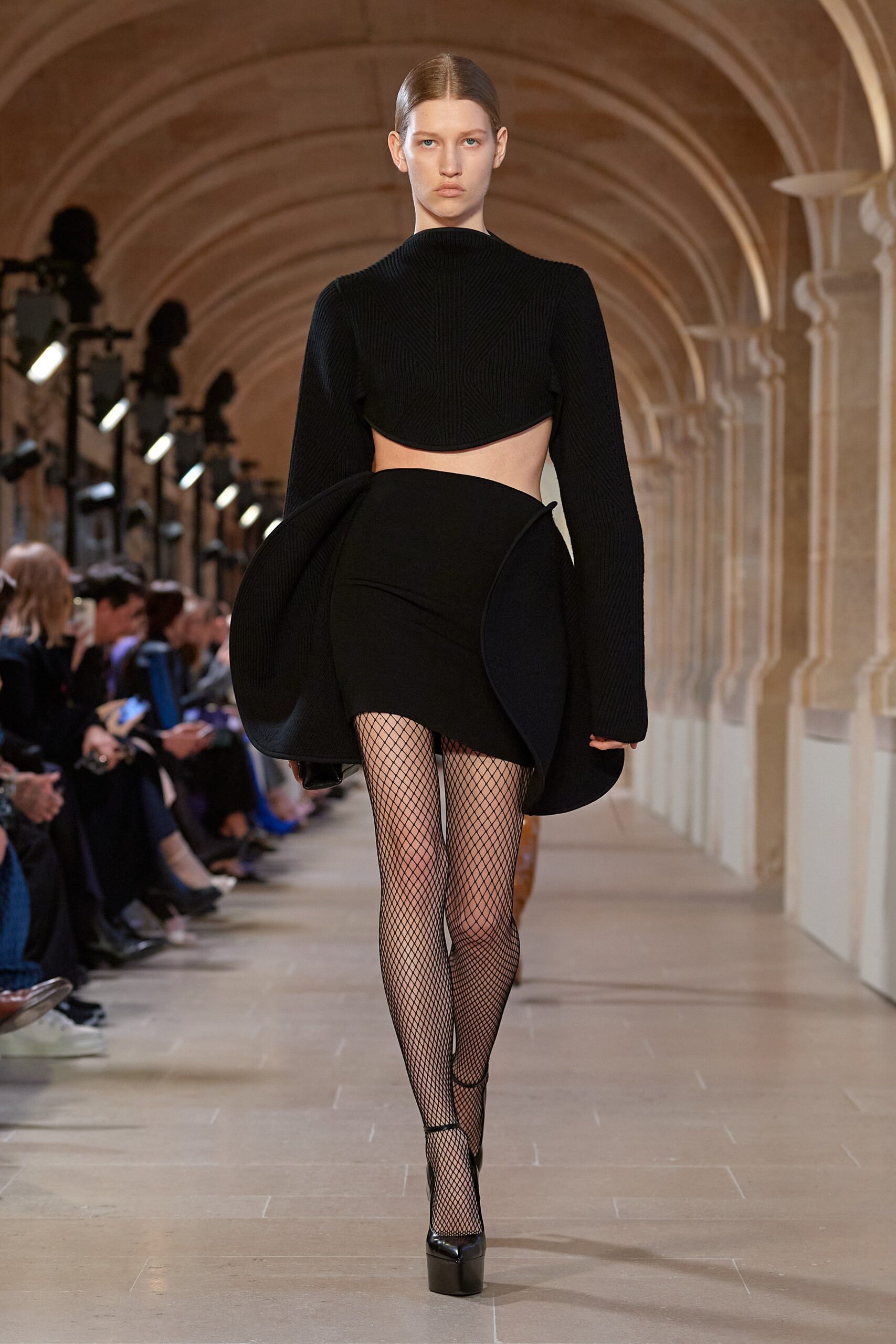 Victoria Beckham F/W 23 Look 22
