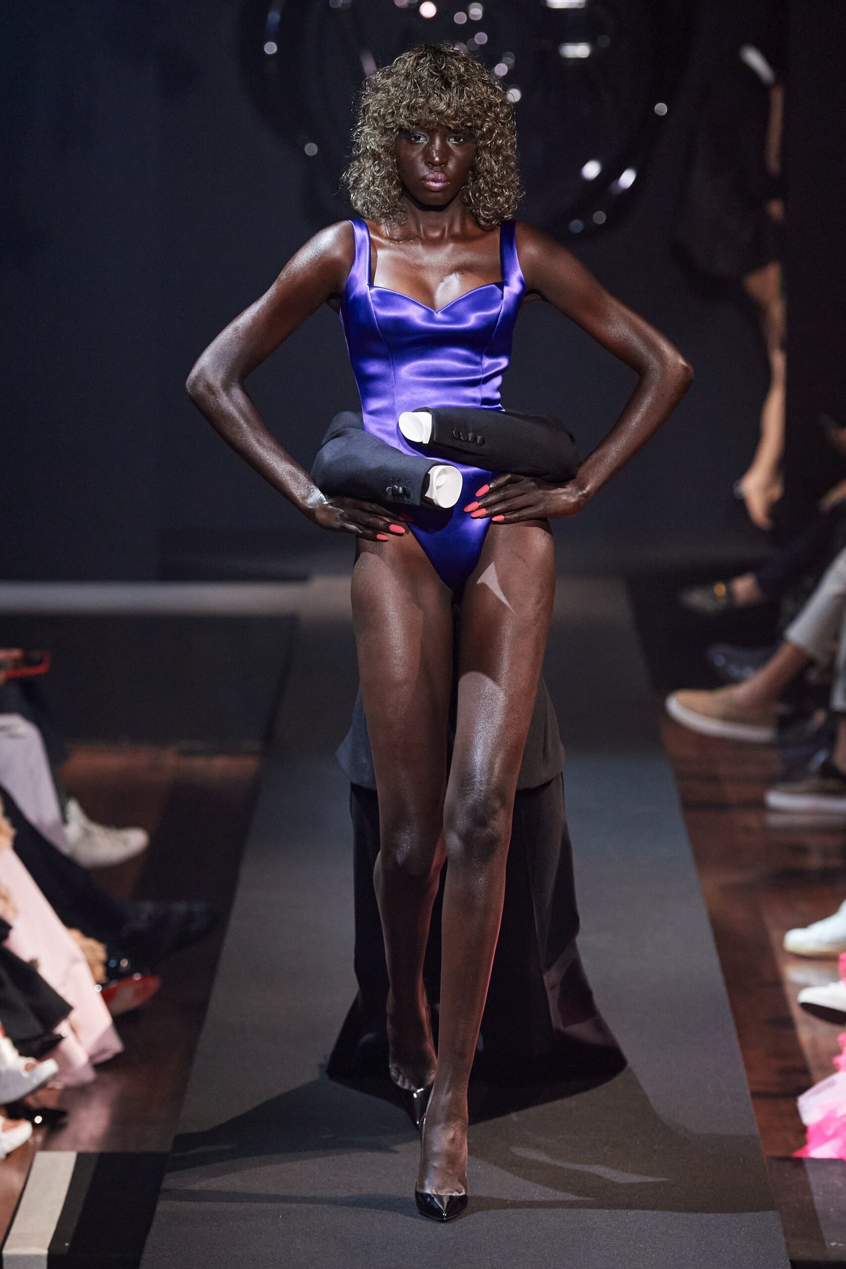 Viktor & Rolf F/W 23 Couture Look 43