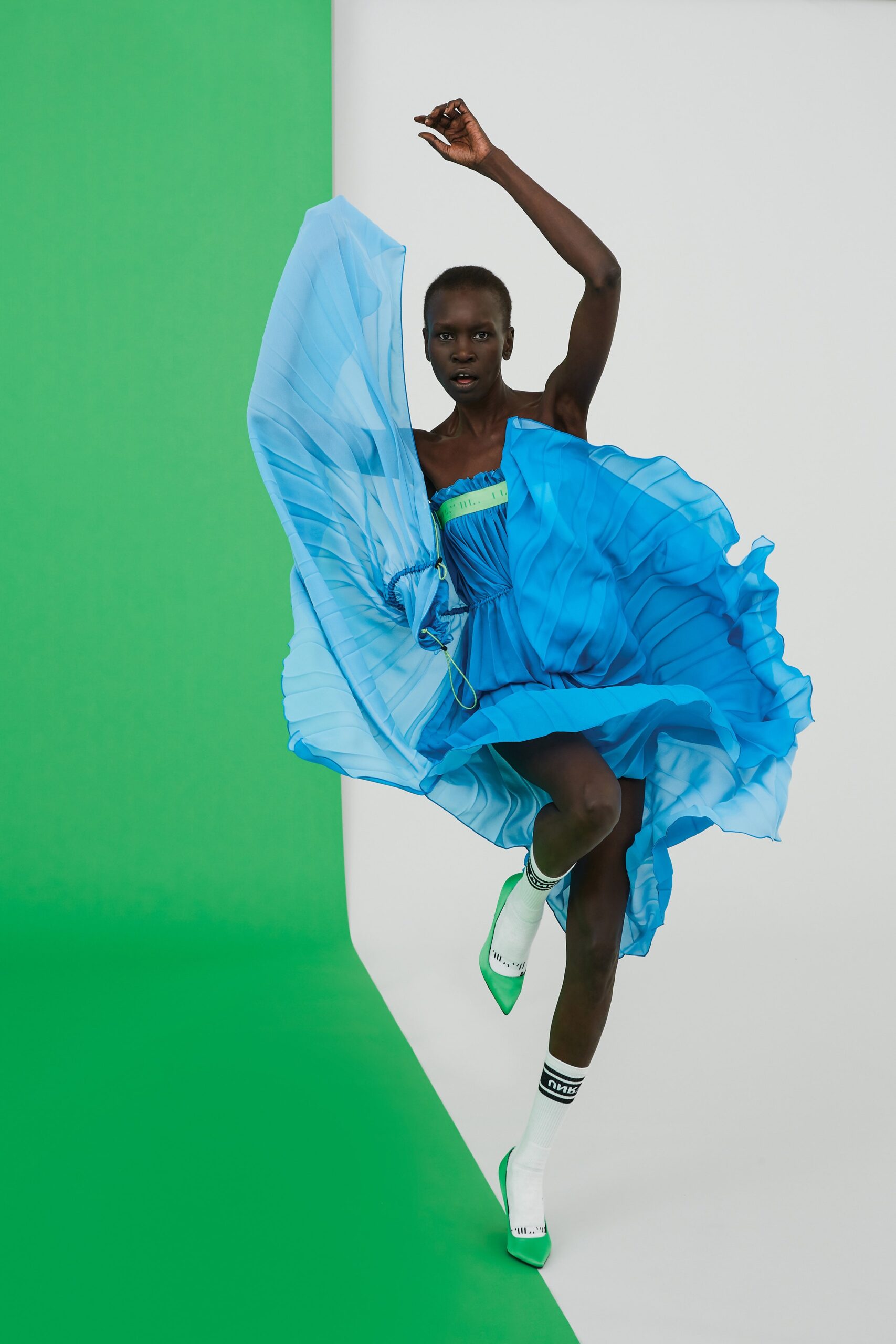 Unravel Resort 19 Look 23