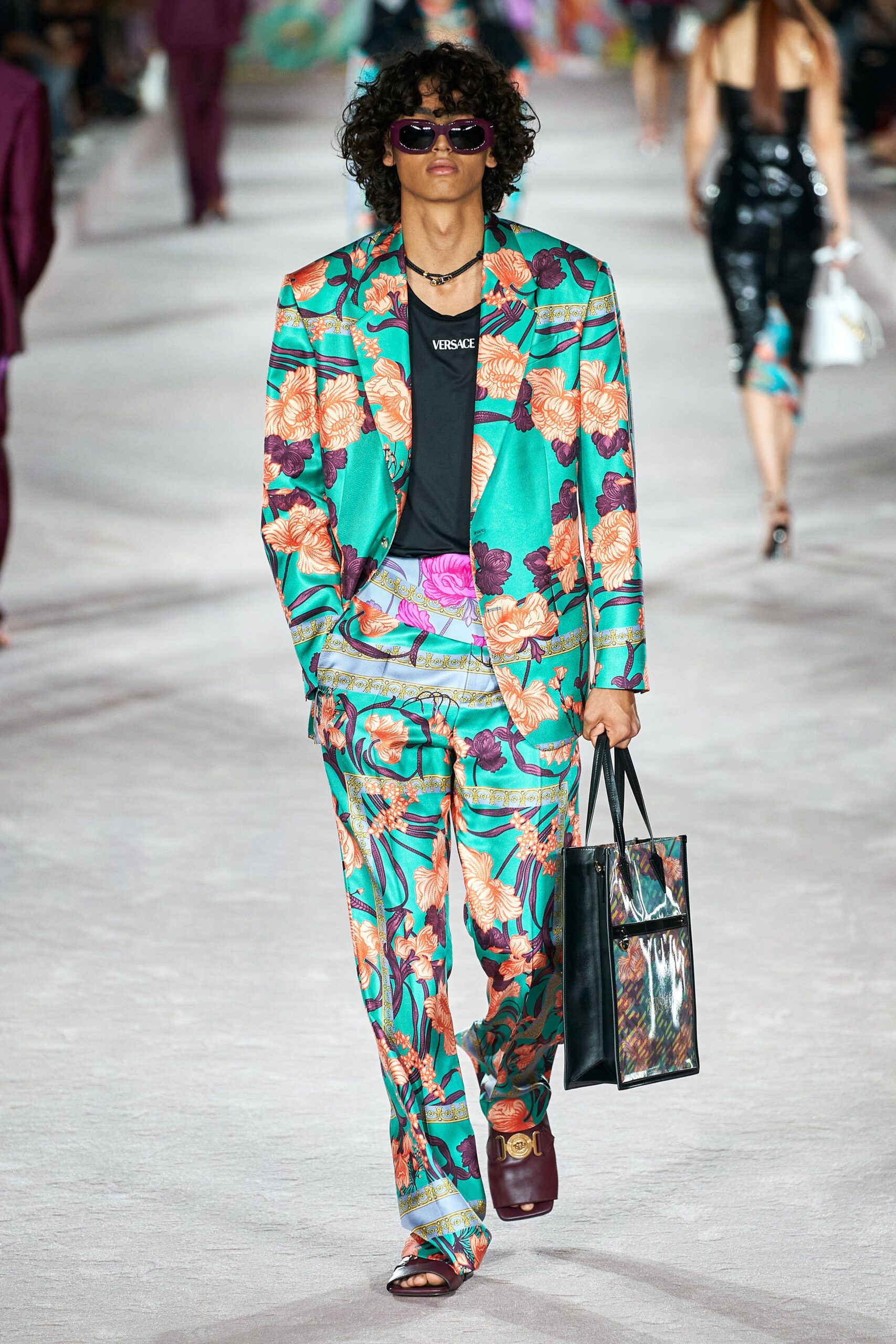 Versace S/S 22 Look 23