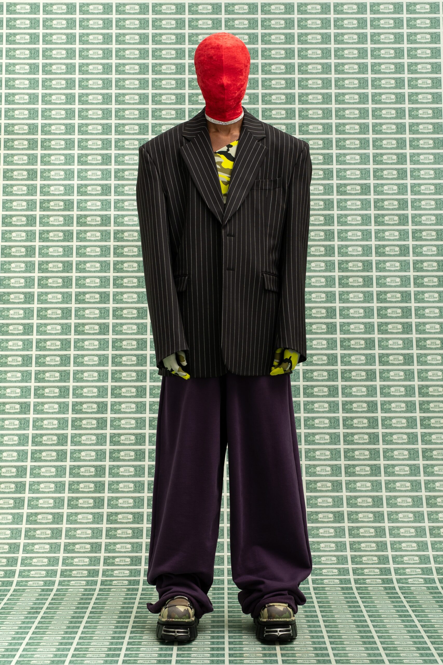 Vetements F/W 22 Look 23