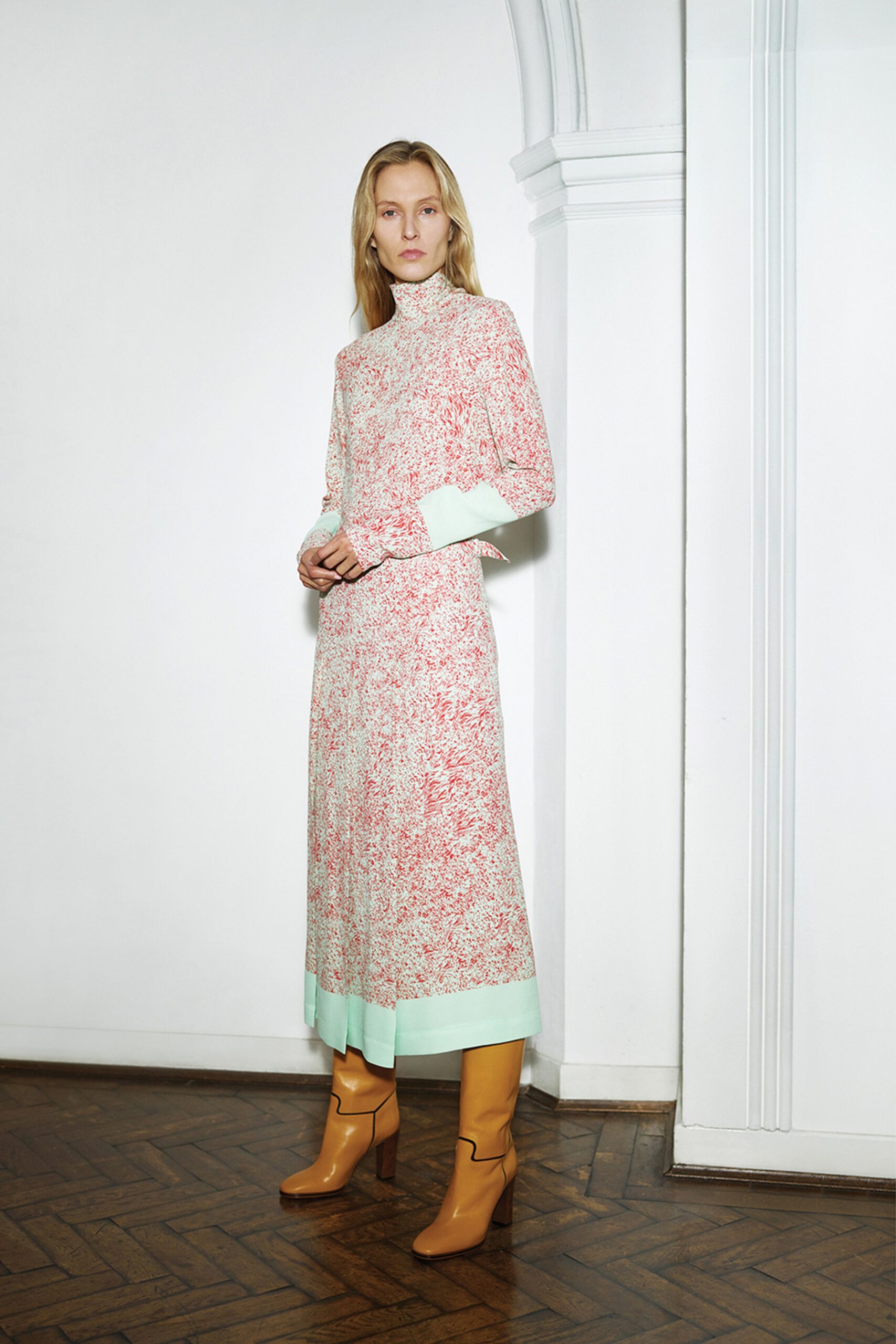 Victoria Beckham F/W 20 Look 23