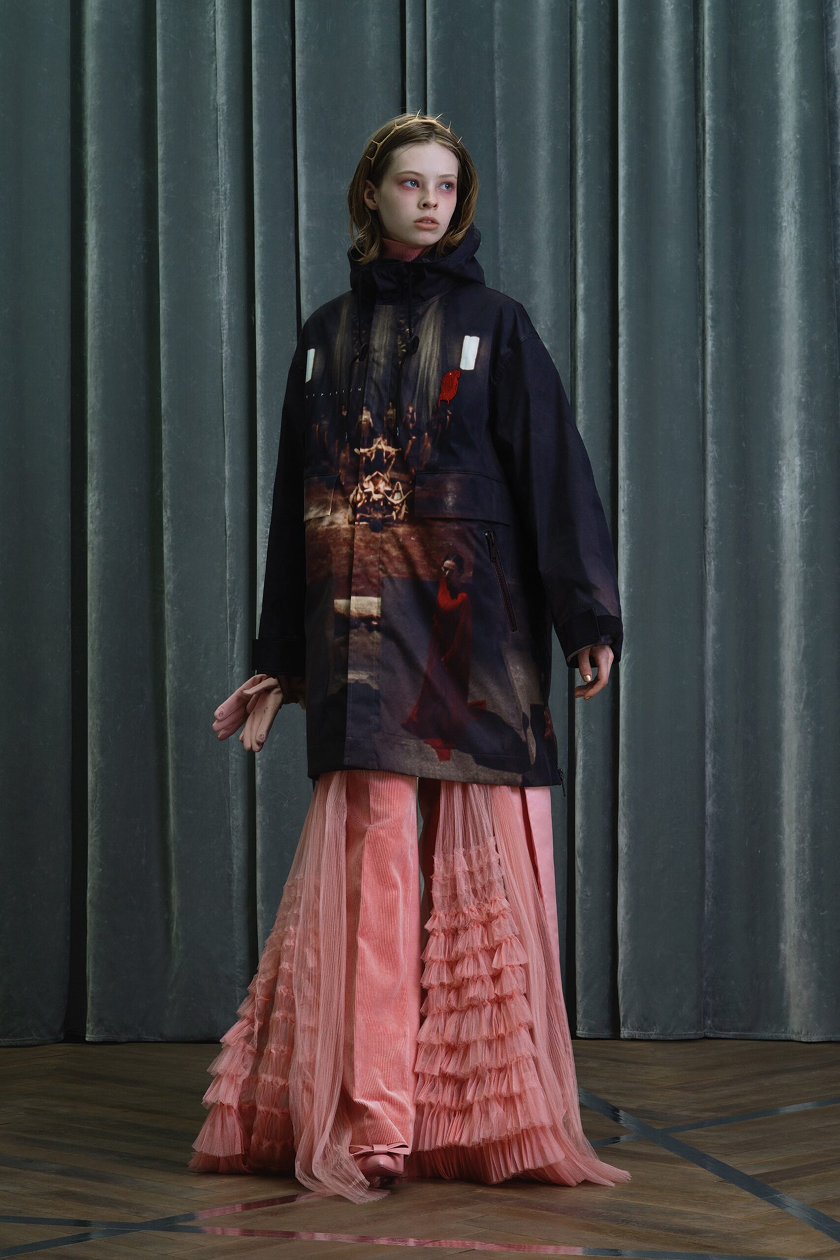Undercover F/W 19 Look 19
