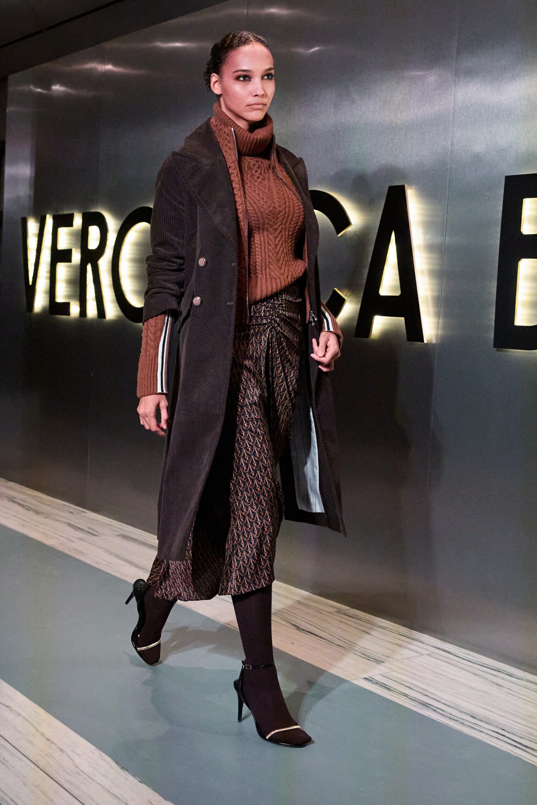 Veronica Beard F/W 23 Look 23