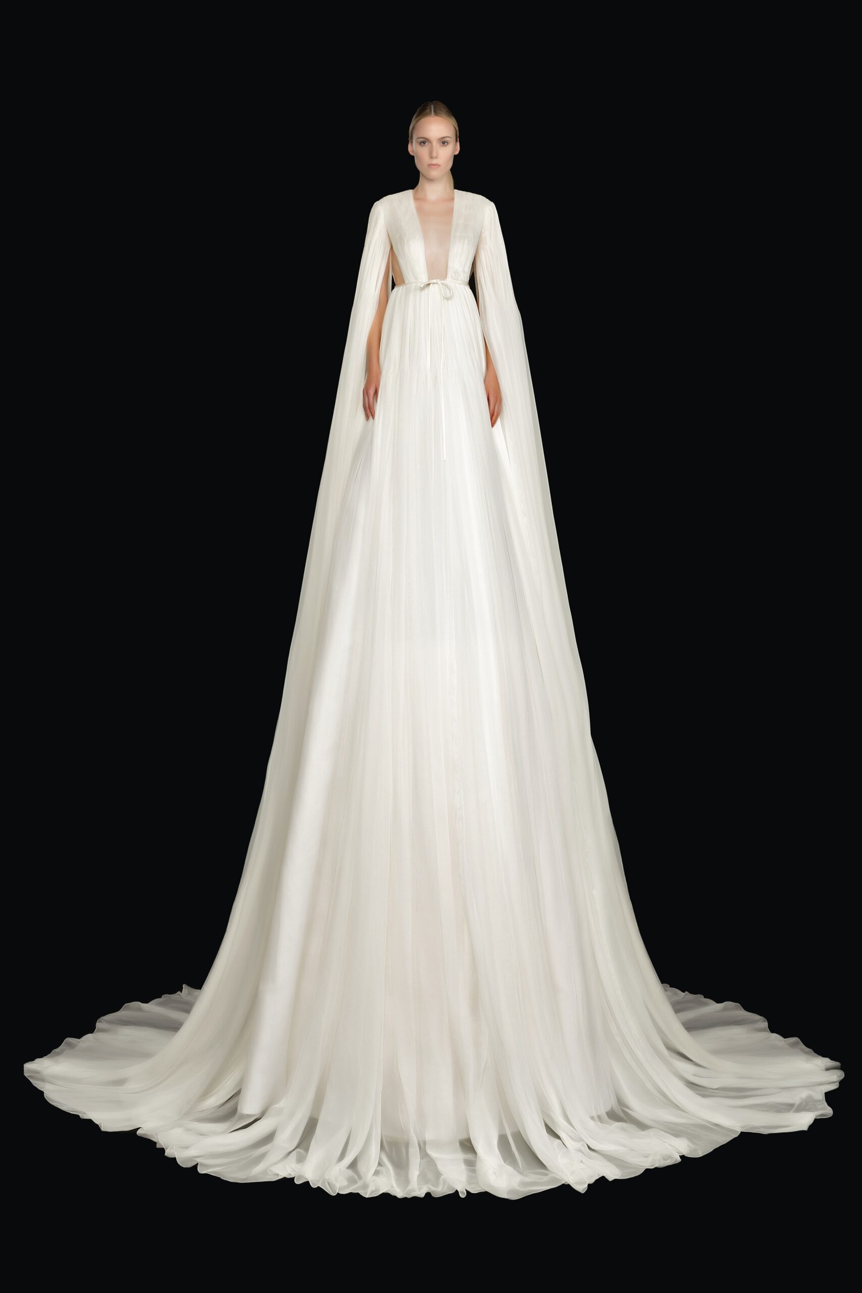 Valentino F/W 20 Couture Look 11