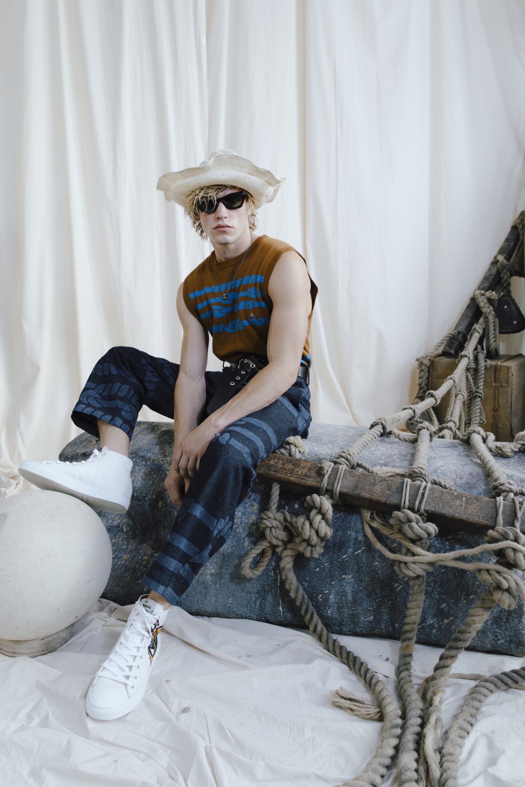 Vivienne Westwood S/S 22 Look 24