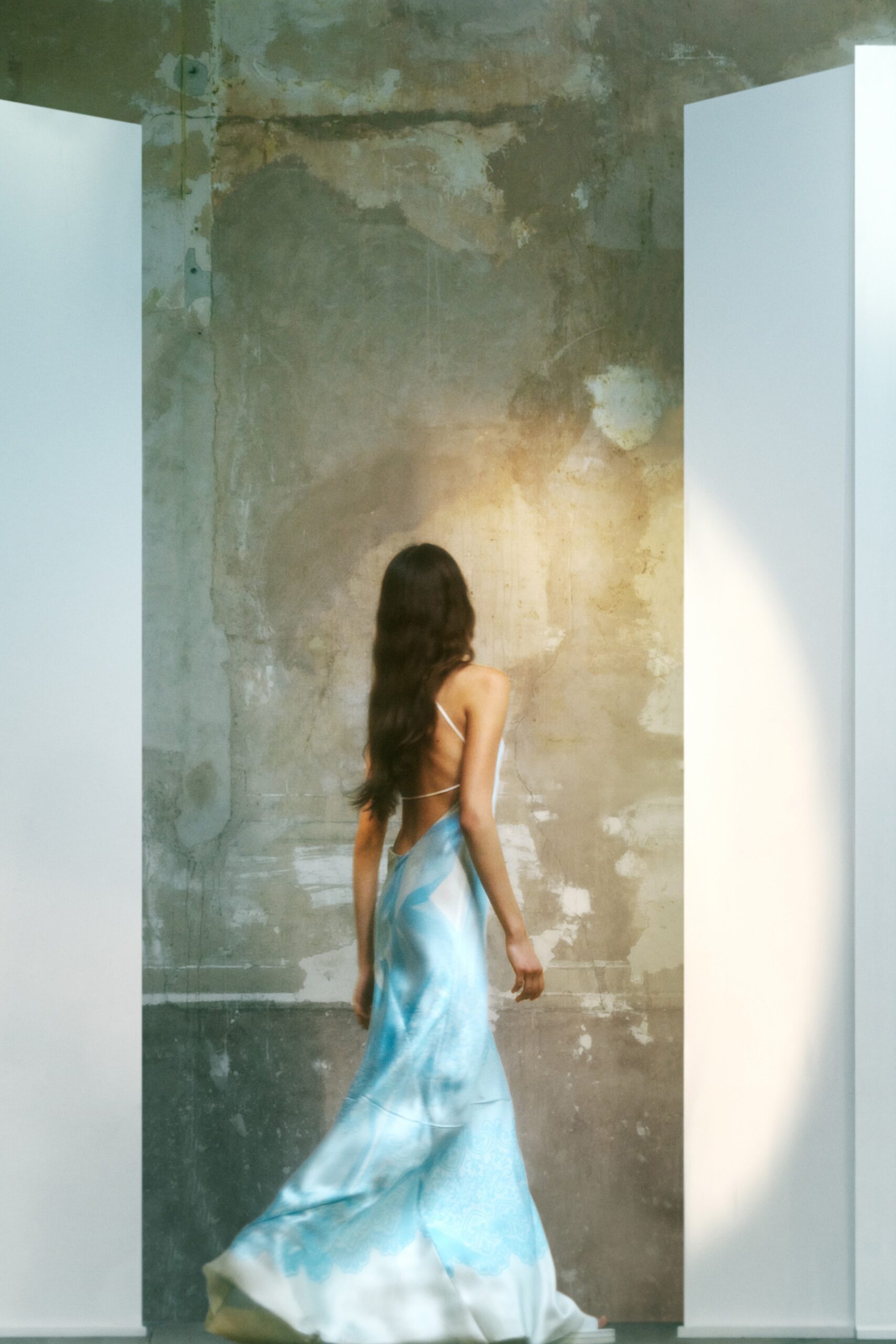 Victoria Beckham S/S 22 Look 25