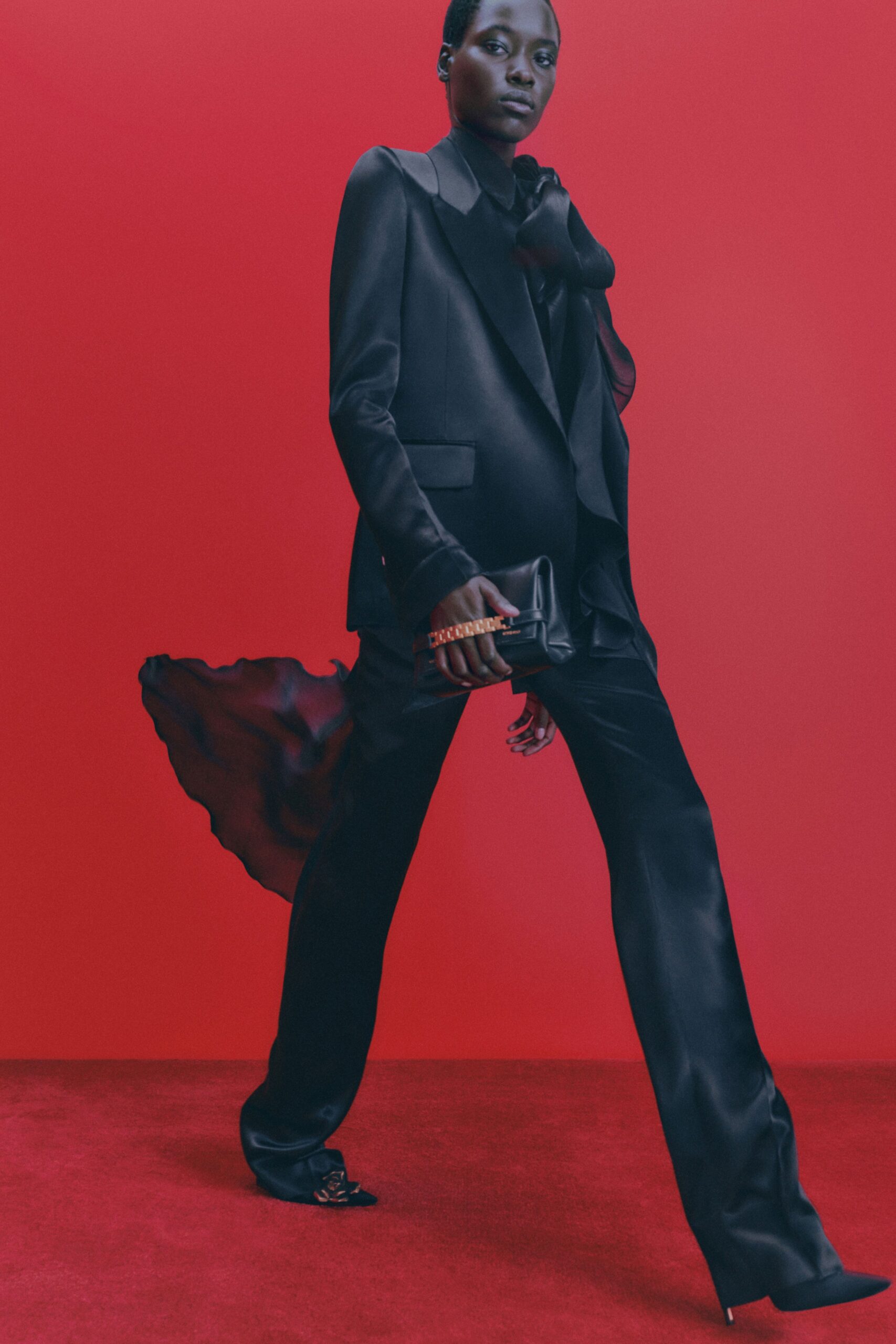 Victoria Beckham Resort 23 Look 25