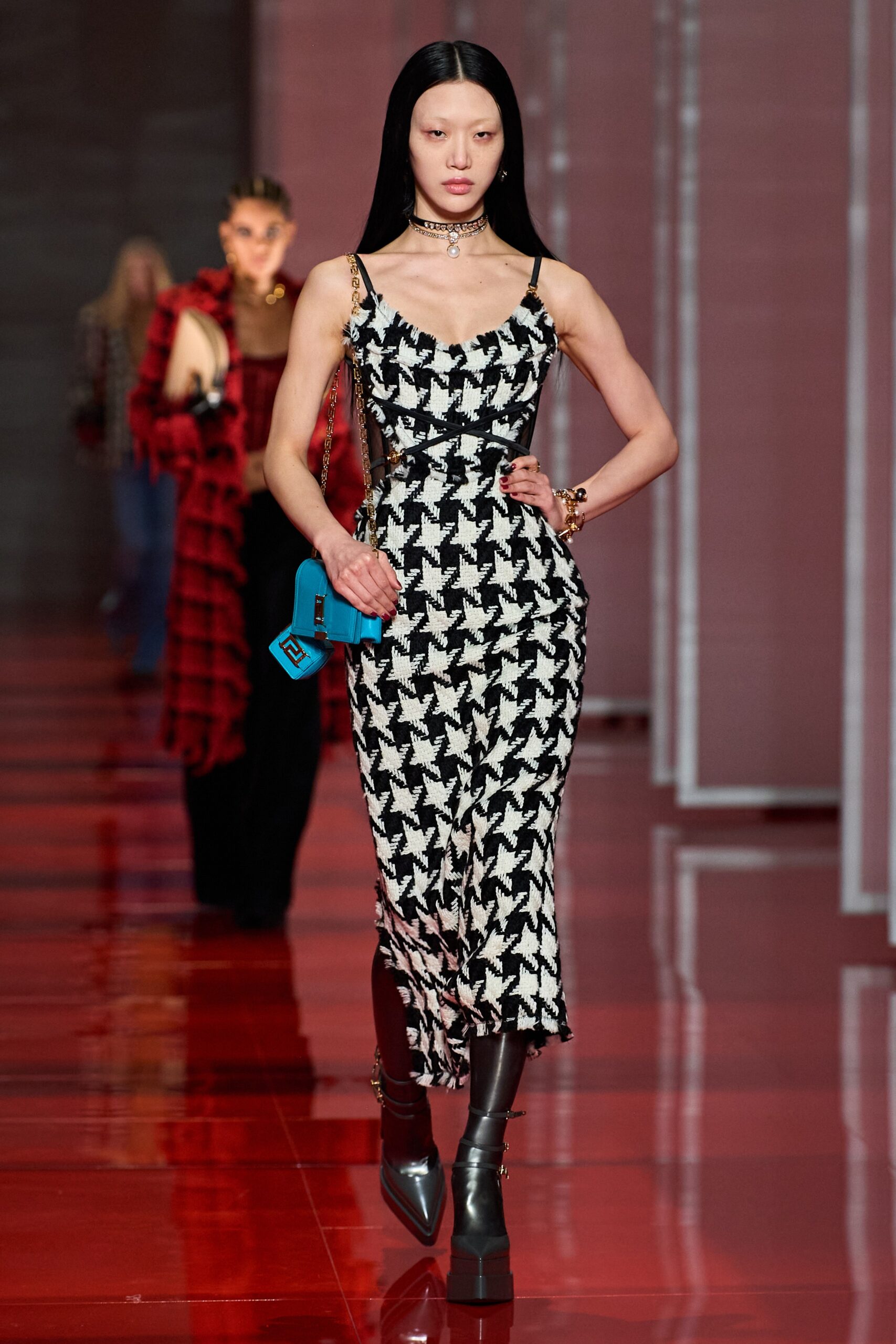 Versace F/W 22 Look 26