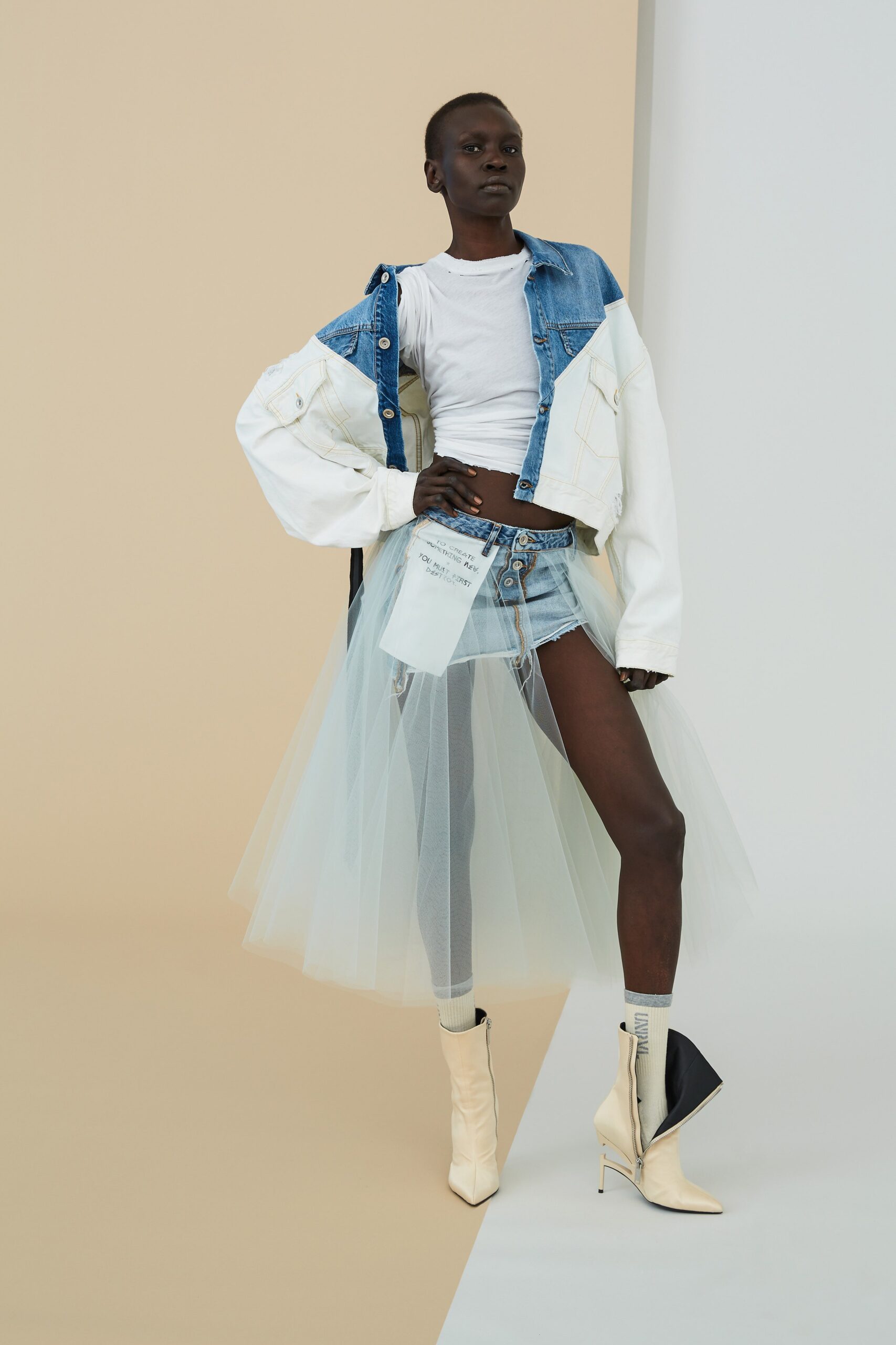 Unravel Resort 19 Look 27