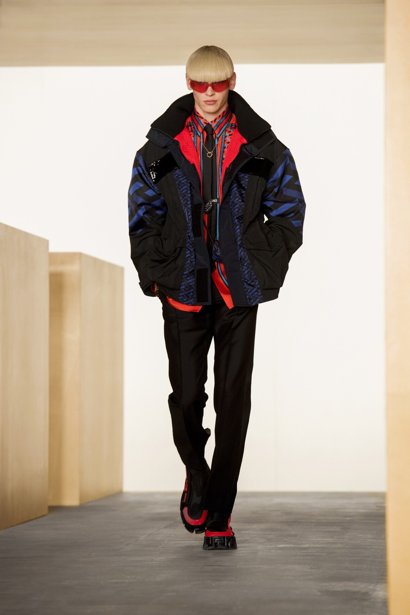 Versace F/W 21 Look 27