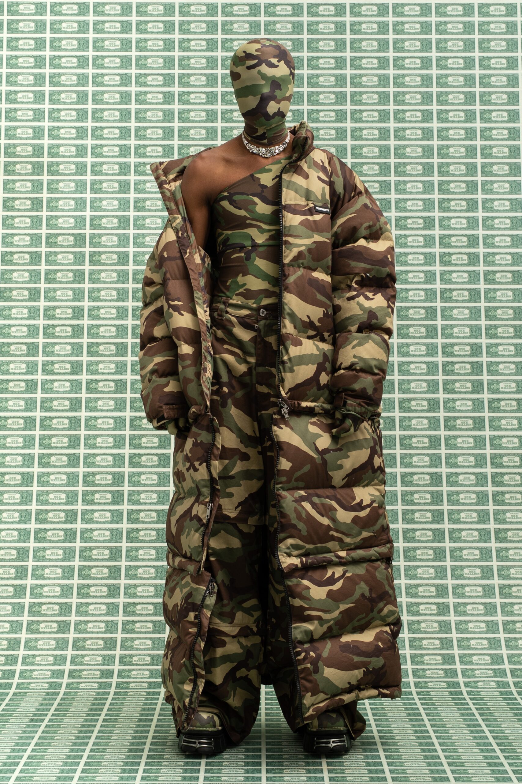 Vetements F/W 22 Look 27