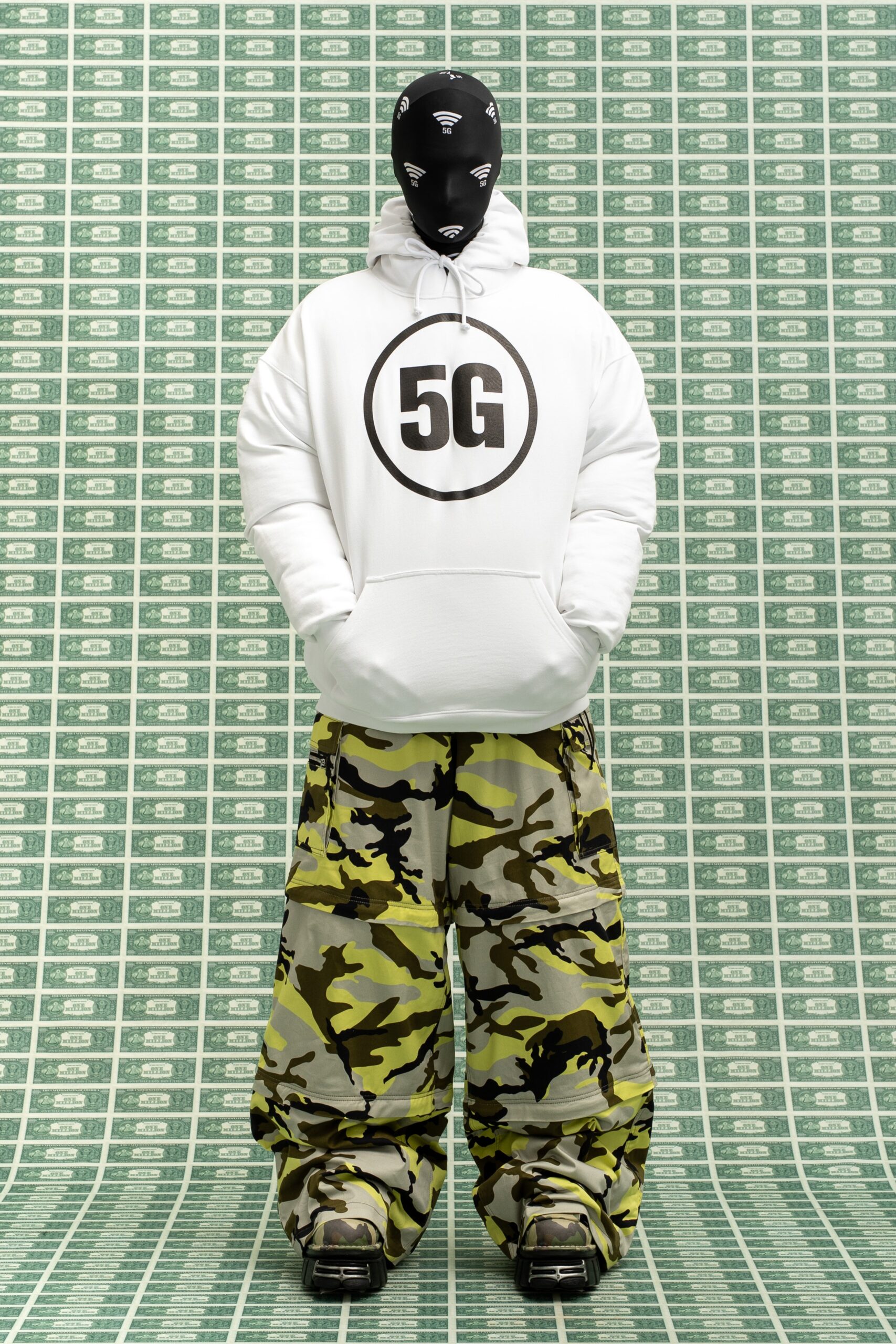 Vetements F/W 22 Look 28
