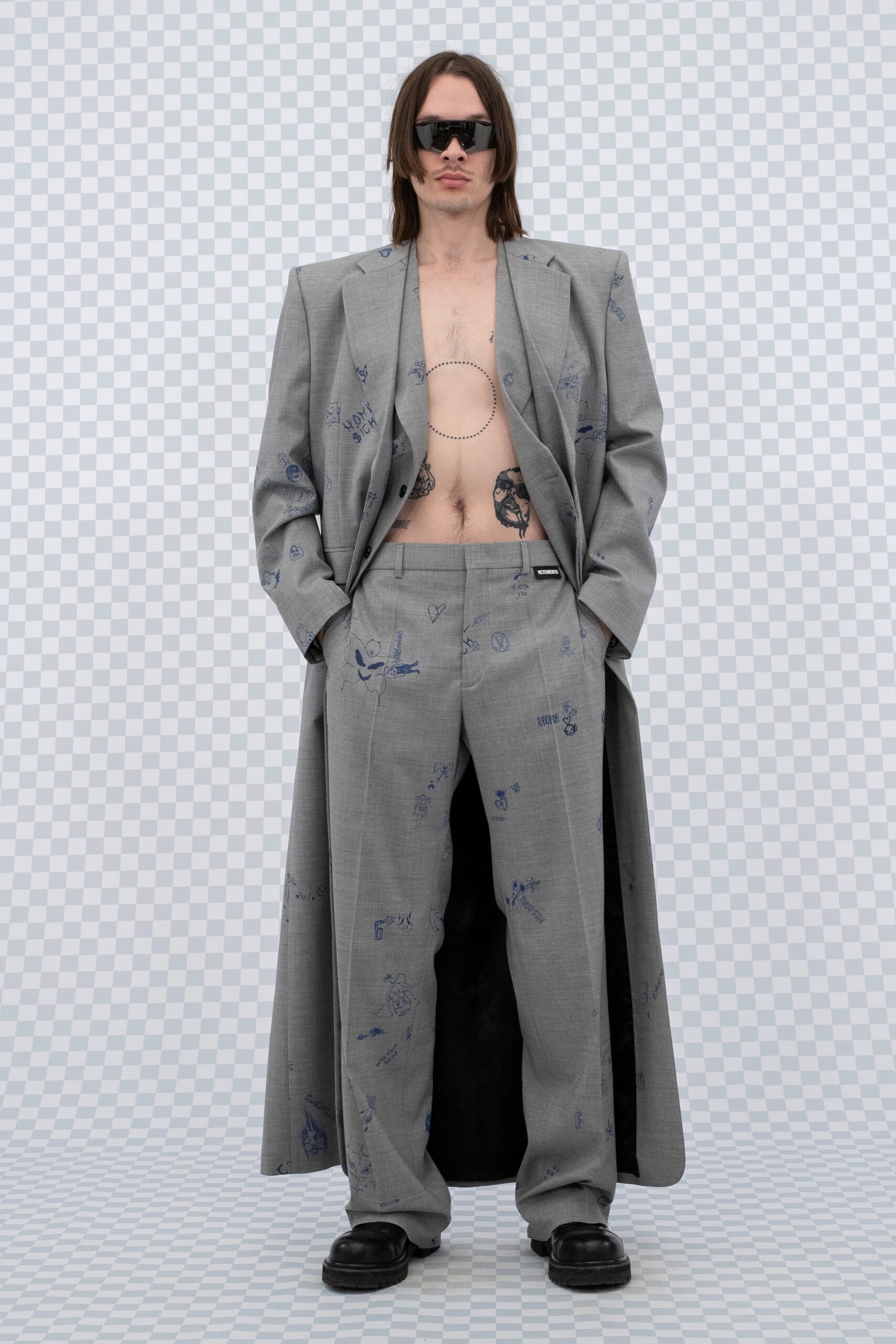 Vetements S/S 22 Look 28