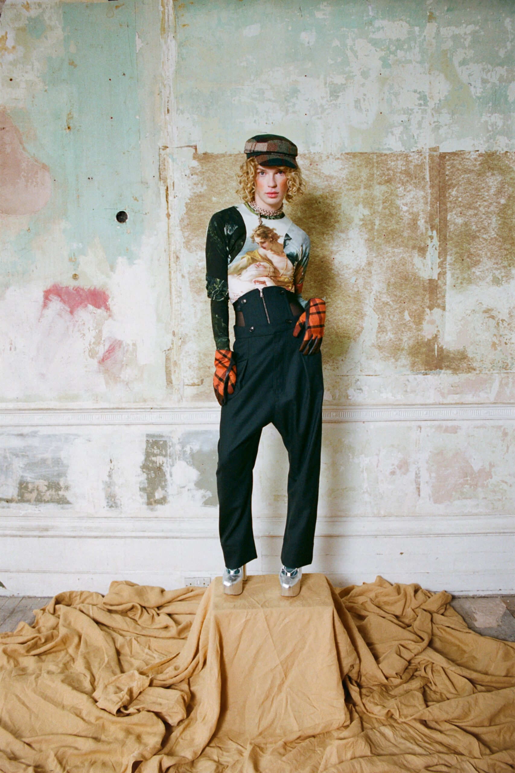 Vivienne Westwood F/W 21 Look 28