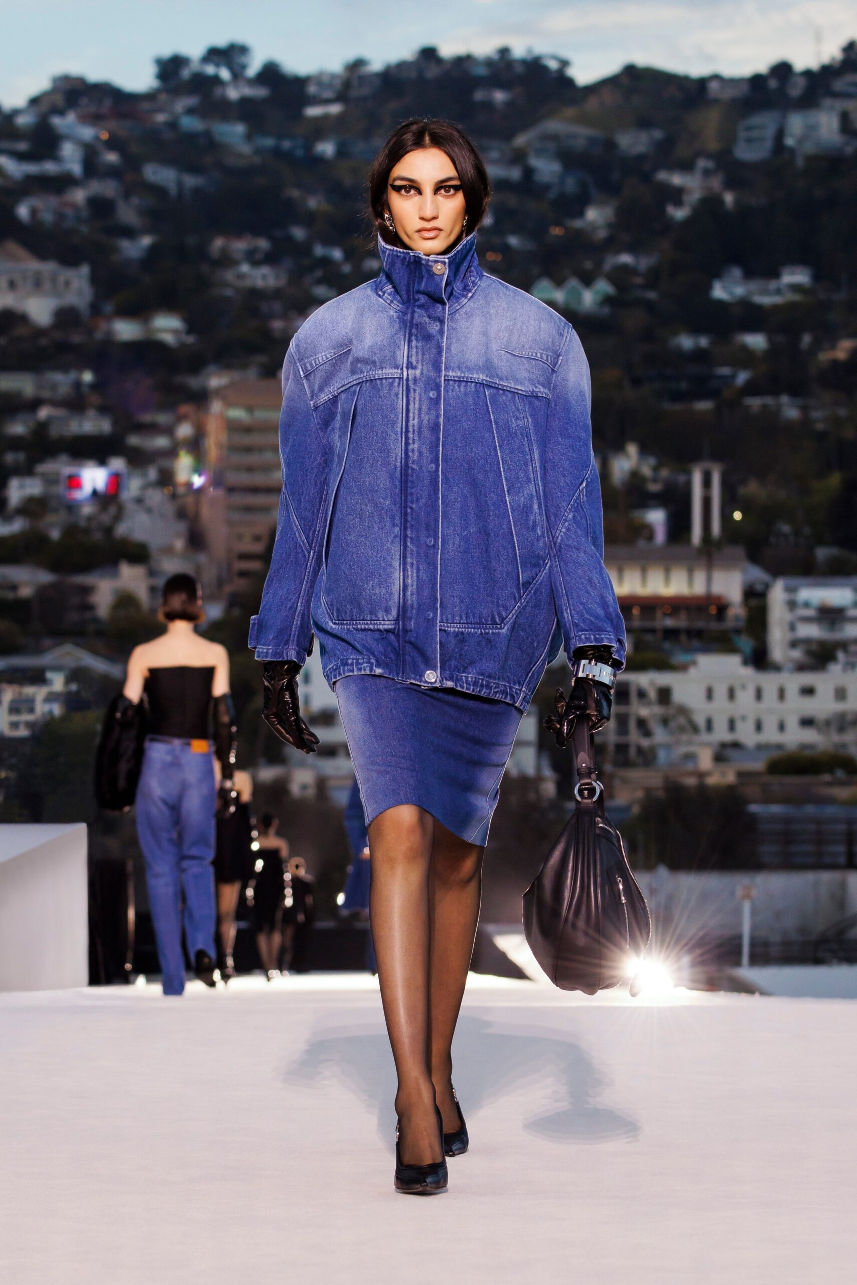 Versace F/W 23 Look 28