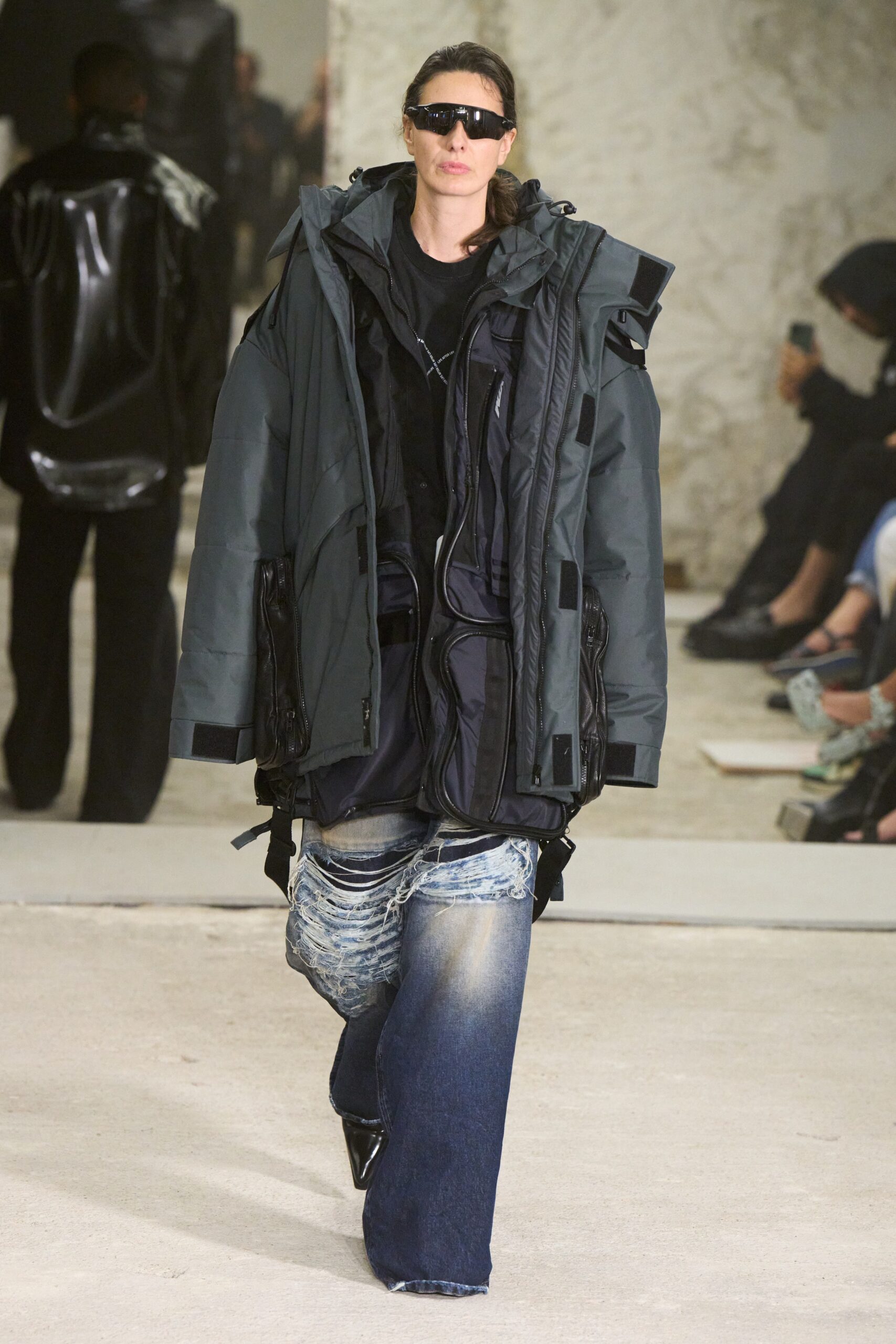 Vetements S/S 23 Menswear Look 28
