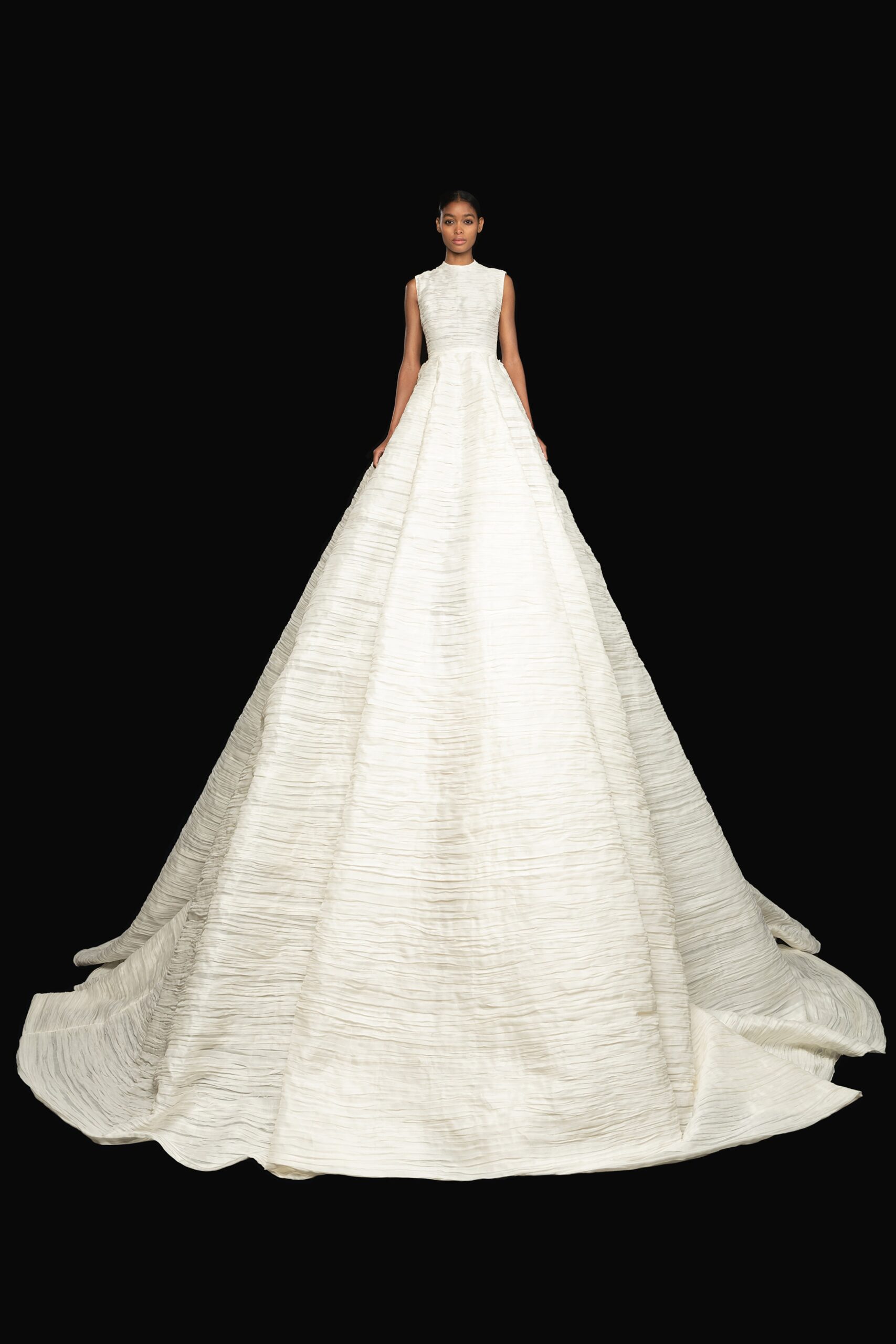 Valentino F/W 20 Couture Look 14