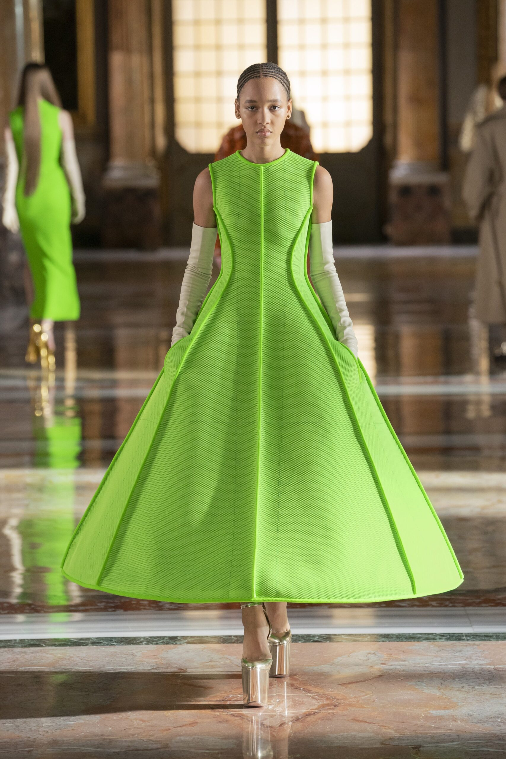 Valentino S/S 21 Couture Look 30