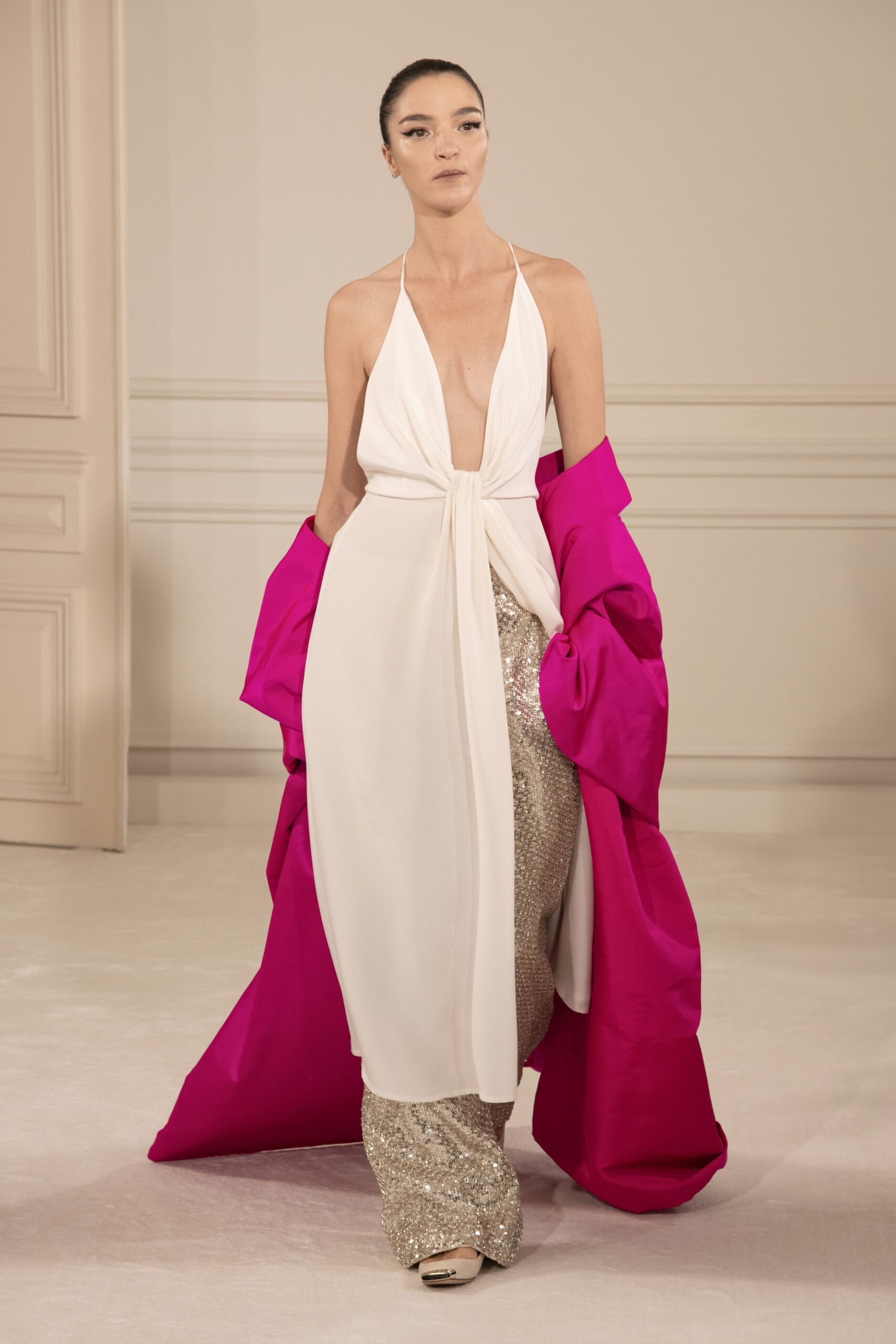 Valentino S/S 22 Couture Look 30