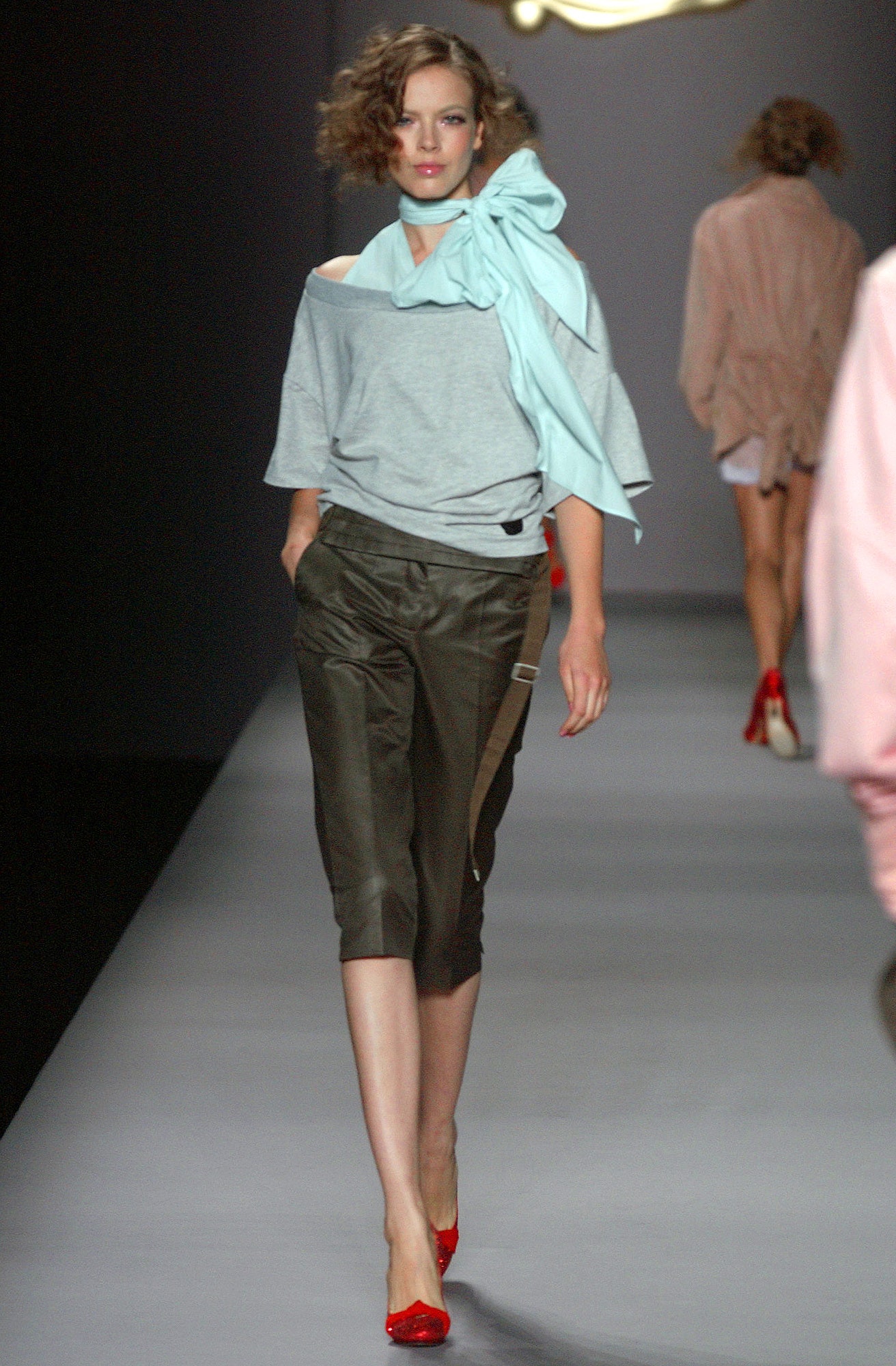 Viktor & Rolf S/S 04 Look 3