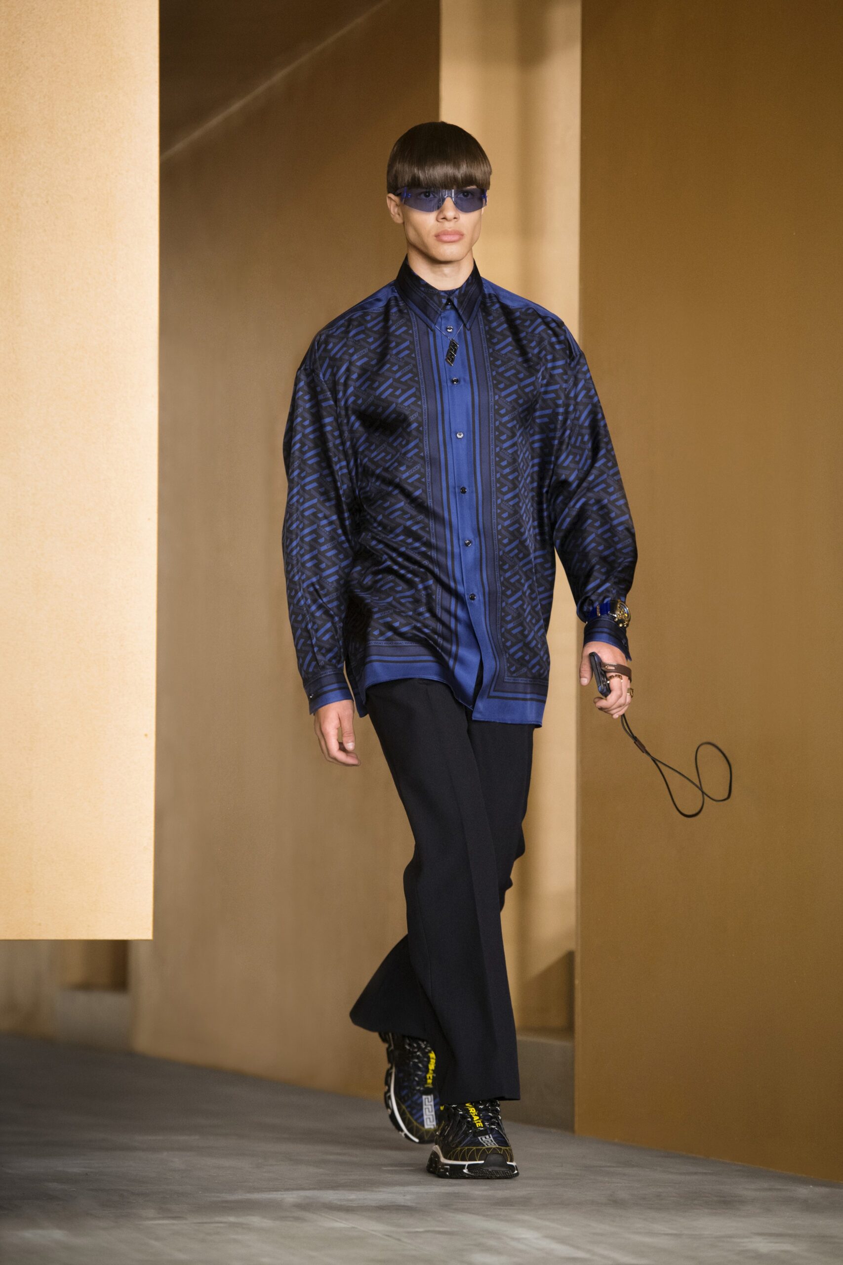 Versace F/W 21 Look 31