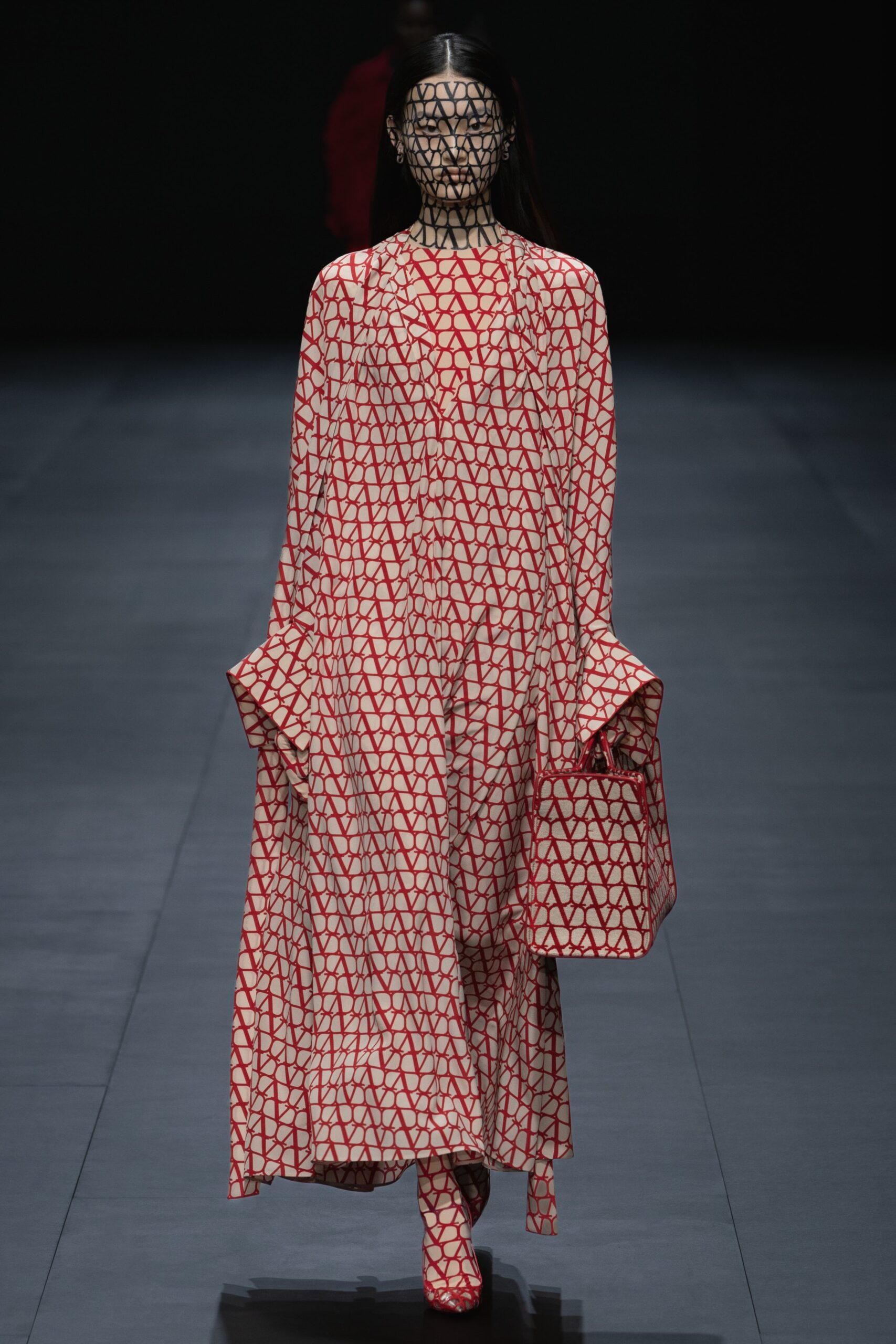 Valentino S/S 23 Look 31