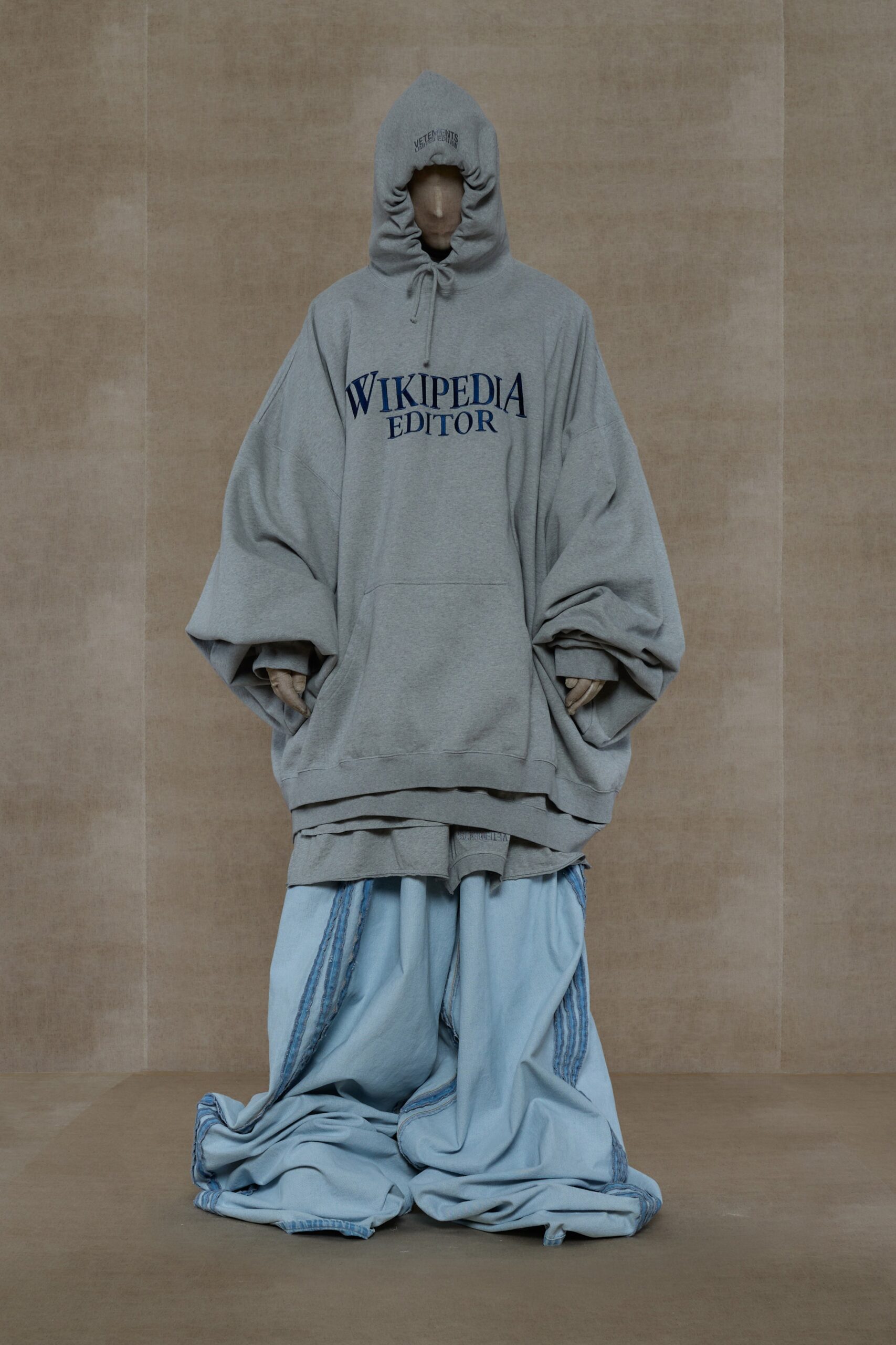 Vetements S/S 24 Menswear Look 51