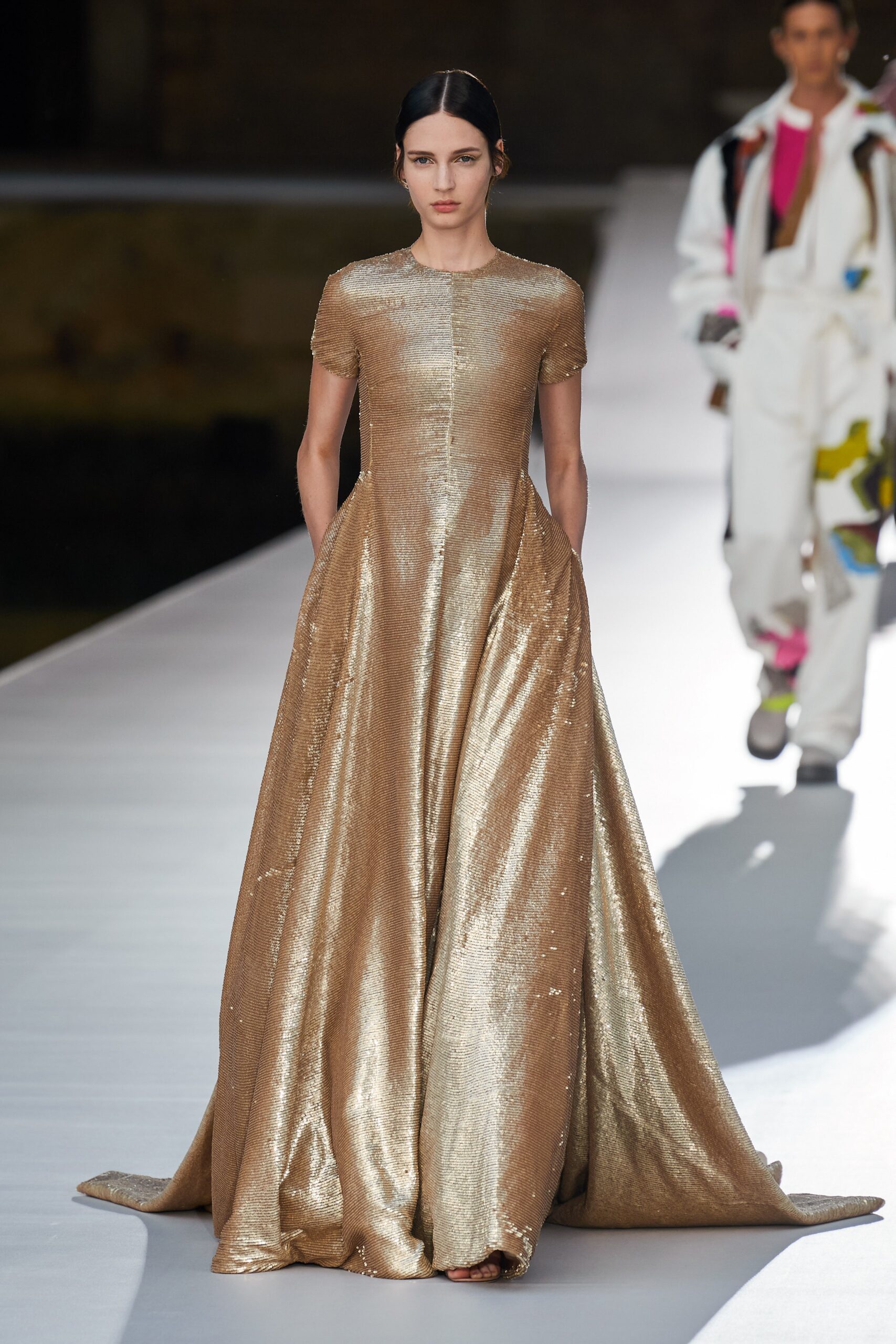 Valentino F/W 21 Couture Look 32