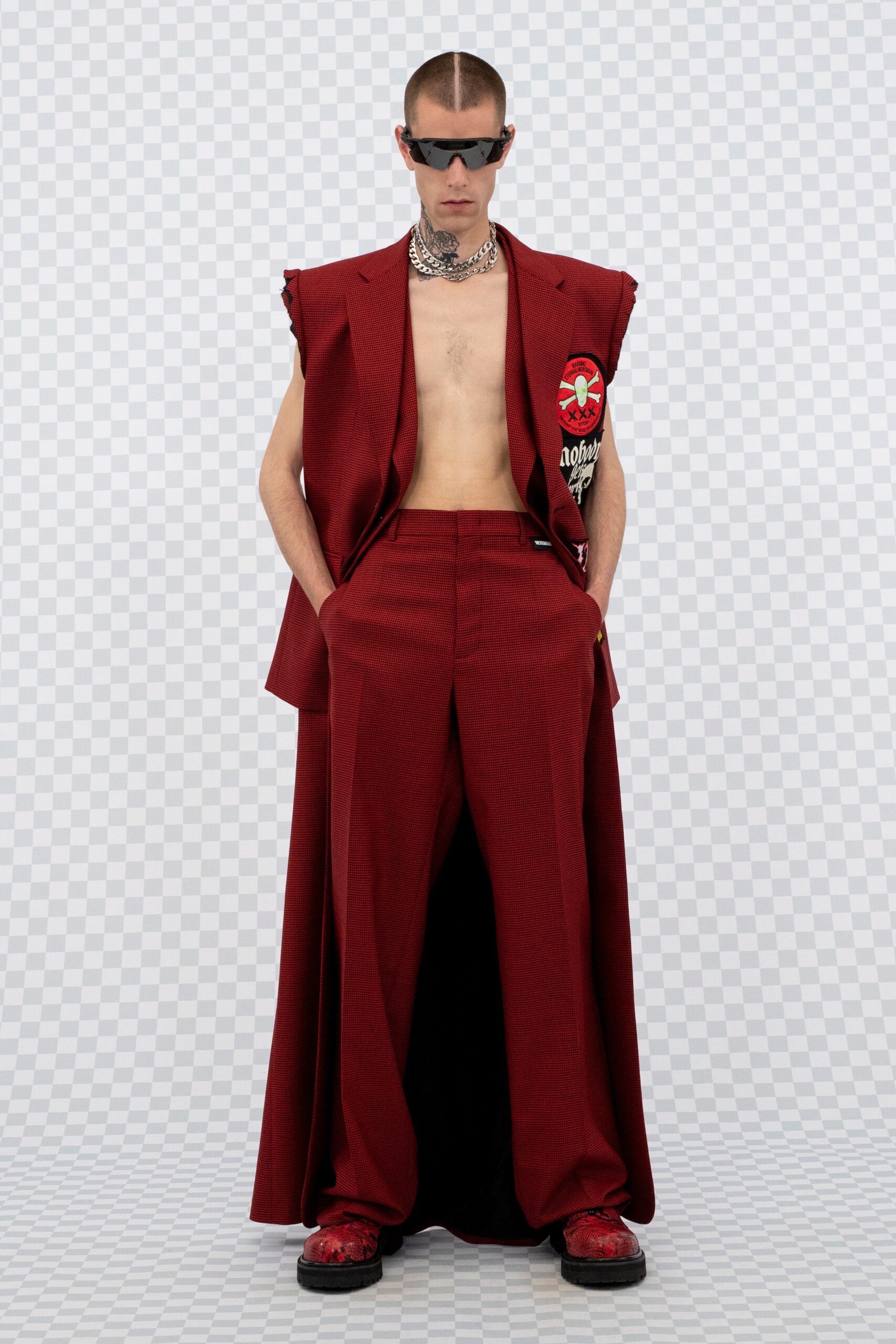 Vetements S/S 22 Look 32